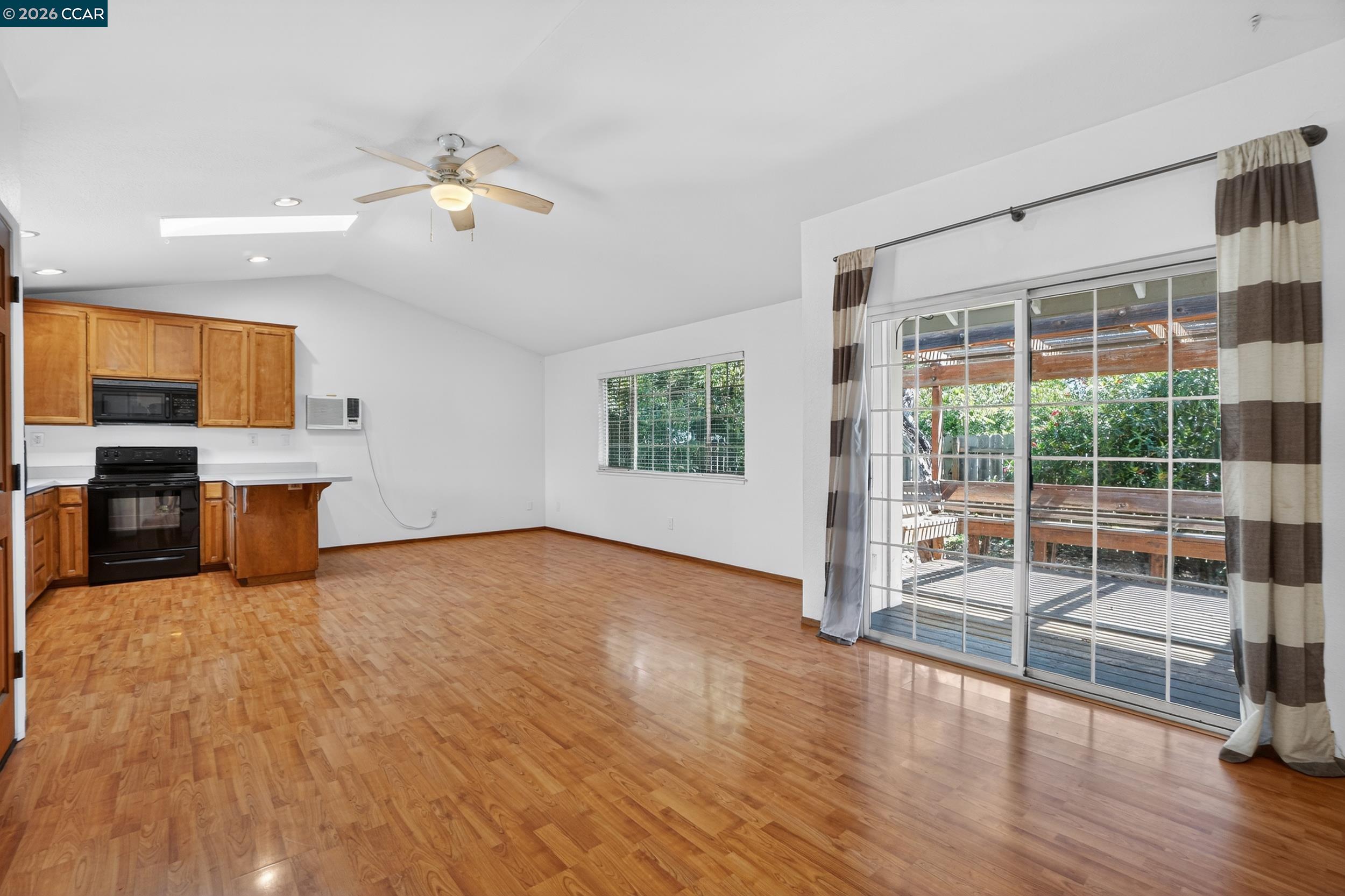 Detail Gallery Image 37 of 56 For 1836 Farm Bureau Rd, Concord,  CA 94519 - 3 Beds | 2 Baths