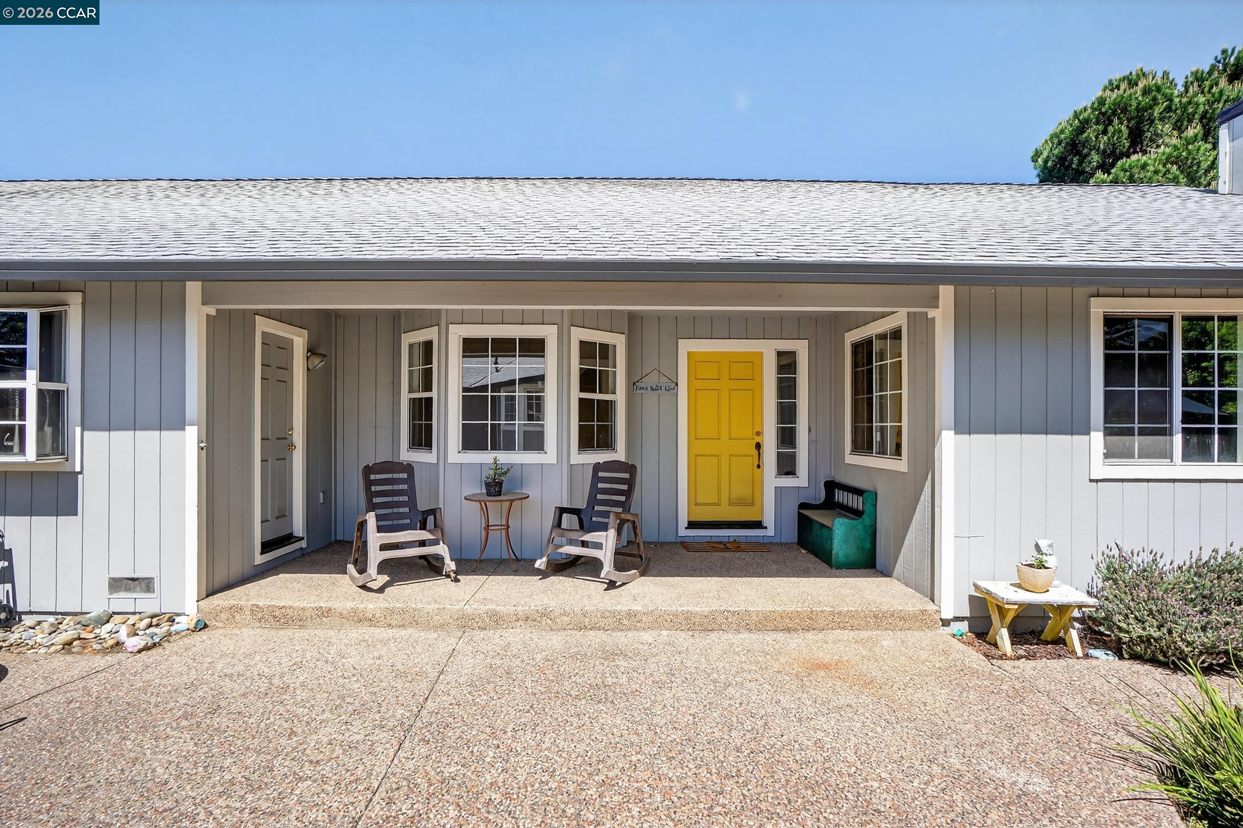 Detail Gallery Image 6 of 56 For 1836 Farm Bureau Rd, Concord,  CA 94519 - 3 Beds | 2 Baths