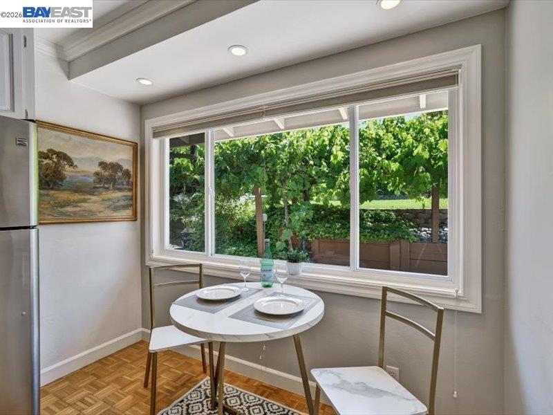 Detail Gallery Image 18 of 42 For Bonde Ct, Pleasanton,  CA 94566 - 4 Beds | 2 Baths