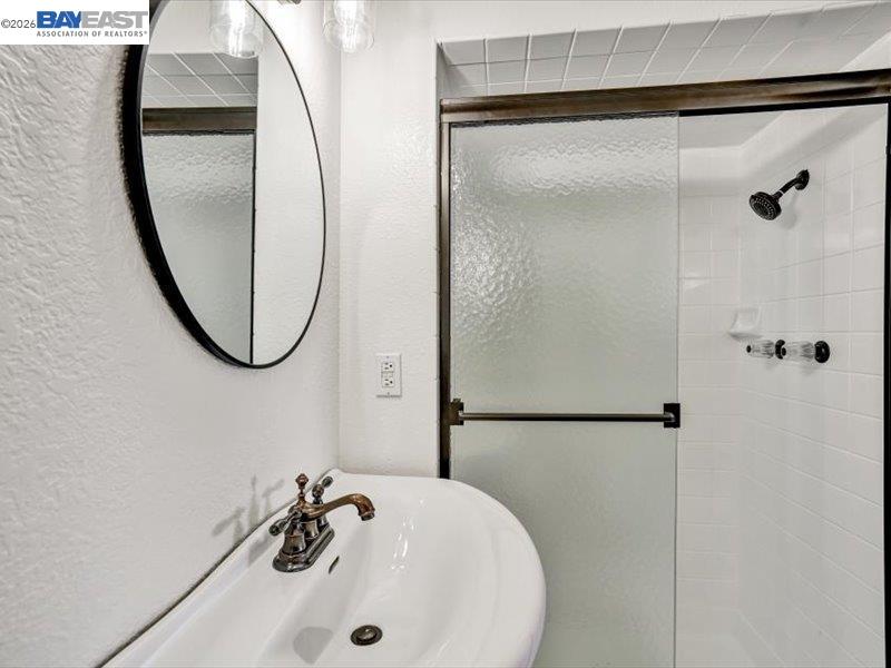 Detail Gallery Image 39 of 42 For Bonde Ct, Pleasanton,  CA 94566 - 4 Beds | 2 Baths