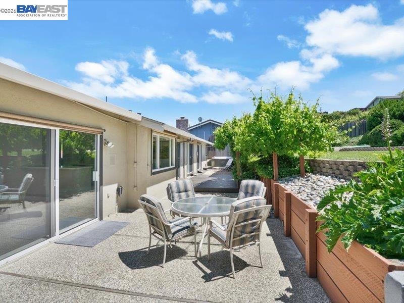 Detail Gallery Image 40 of 42 For Bonde Ct, Pleasanton,  CA 94566 - 4 Beds | 2 Baths