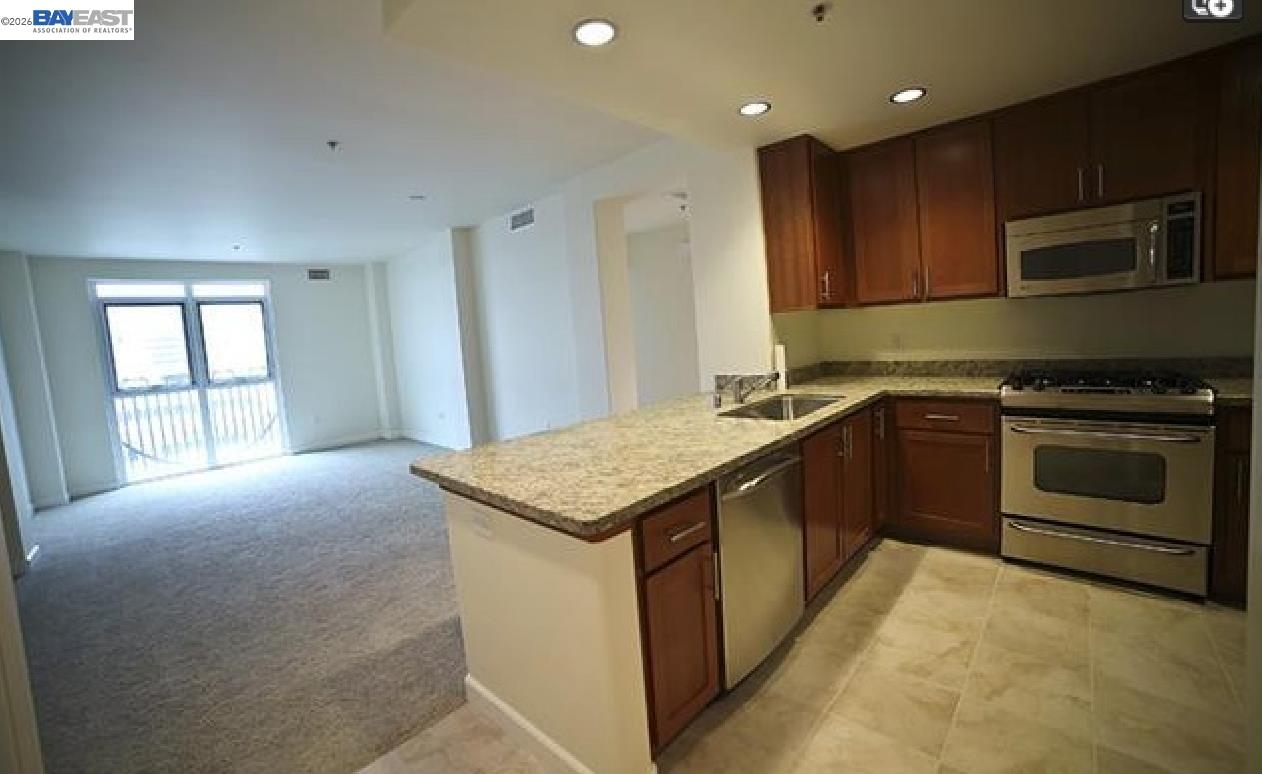 Photo #4: 41129446 Listing: Photo #4