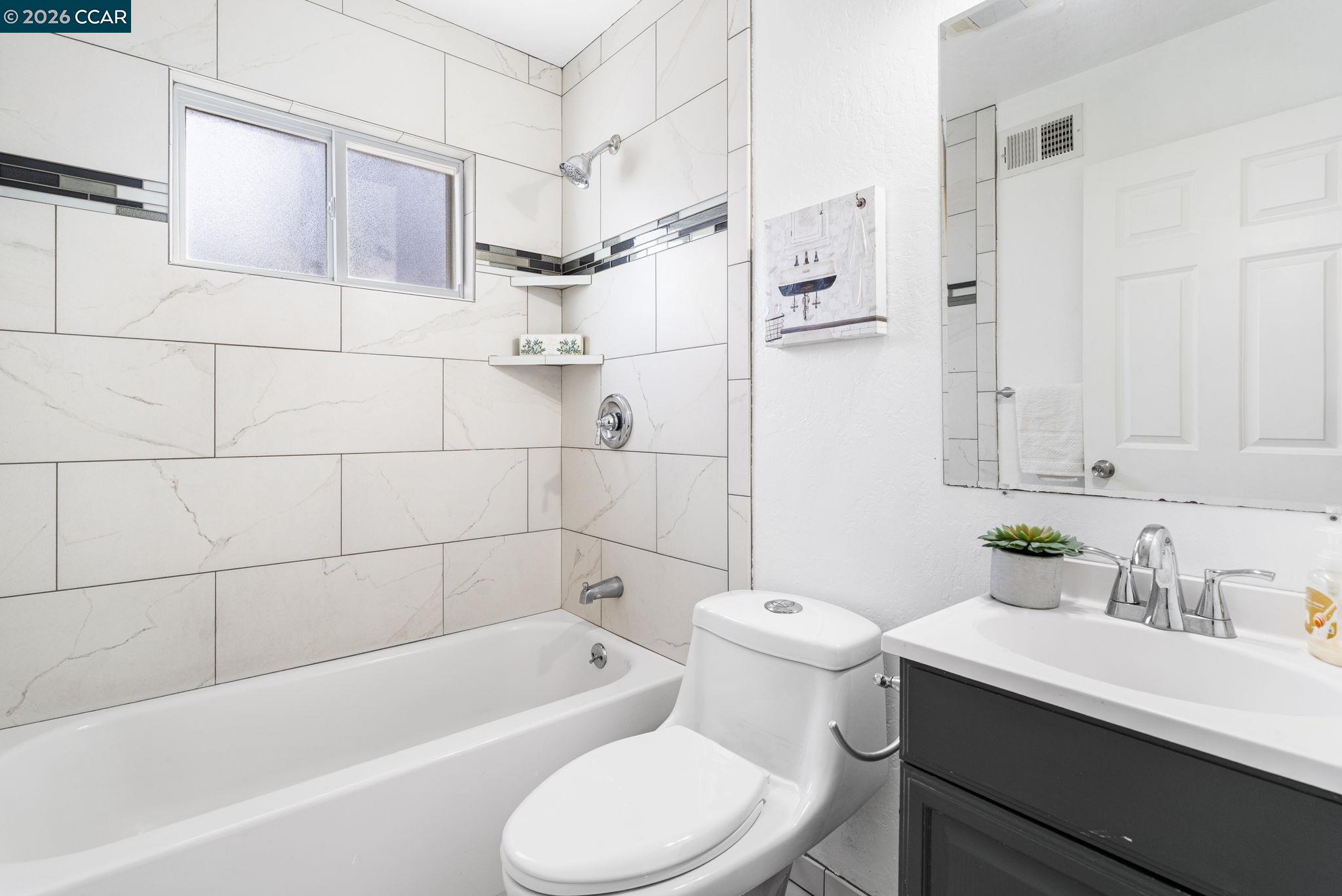 Detail Gallery Image 26 of 49 For 3583 Dumbarton St, Concord,  CA 94519 - 4 Beds | 2 Baths