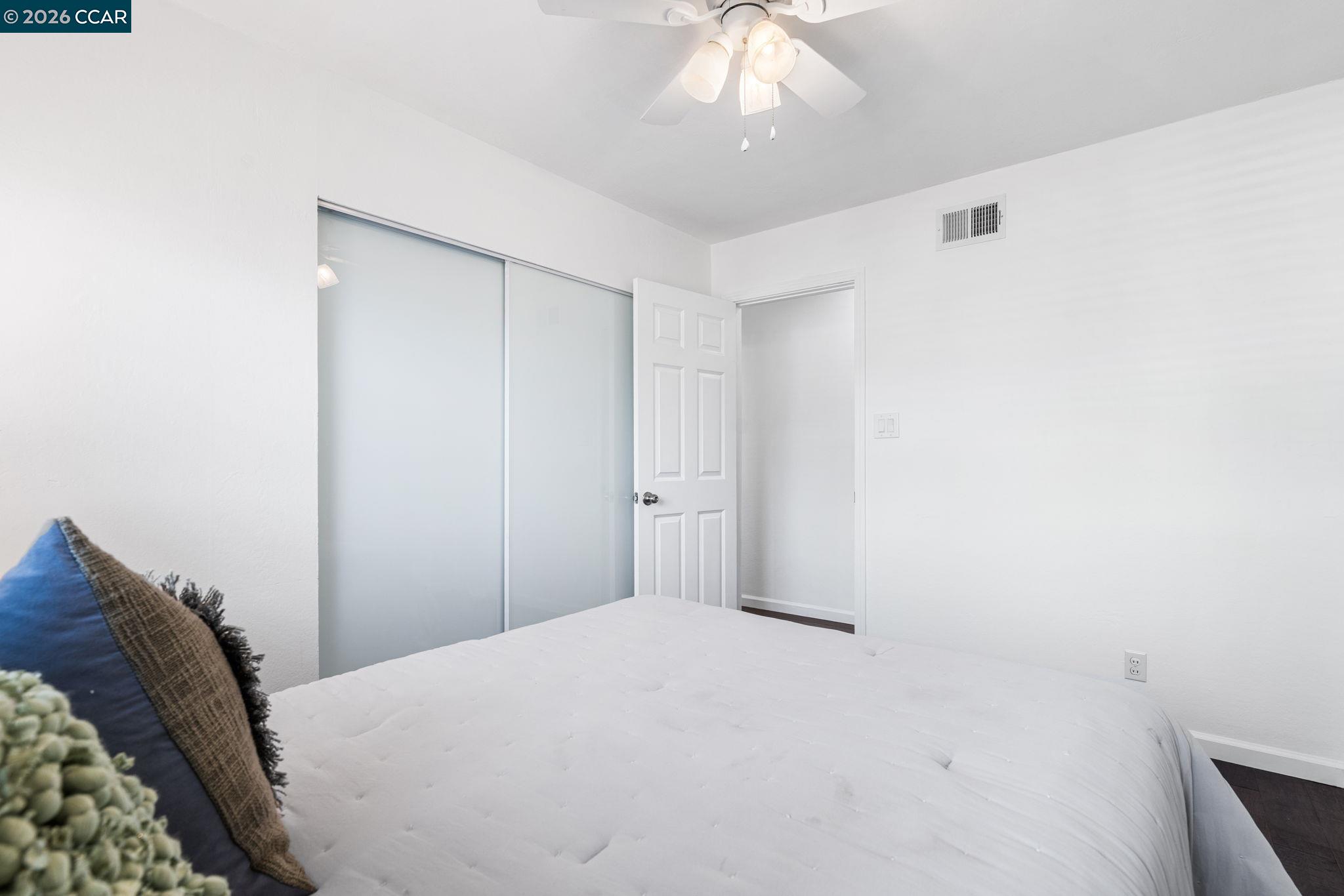 Detail Gallery Image 30 of 49 For 3583 Dumbarton St, Concord,  CA 94519 - 4 Beds | 2 Baths