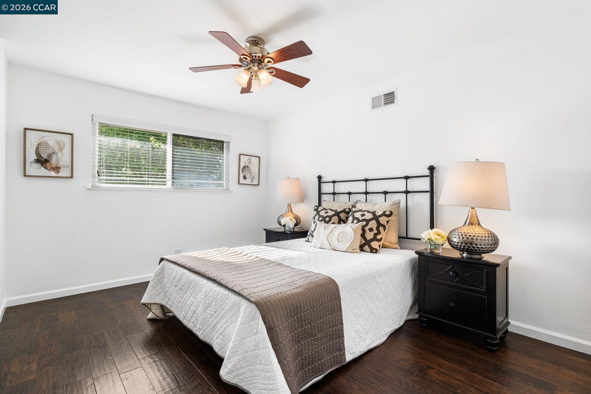 Detail Gallery Image 33 of 49 For 3583 Dumbarton St, Concord,  CA 94519 - 4 Beds | 2 Baths