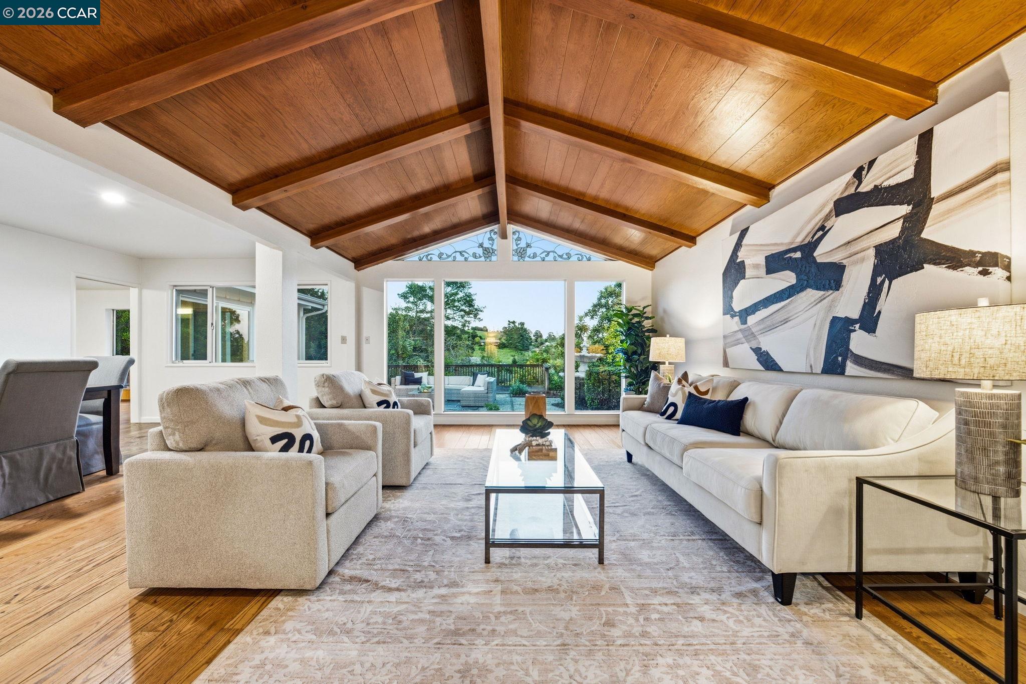 Detail Gallery Image 14 of 60 For 61 Sullivan Dr, Moraga,  CA 94556 - 4 Beds | 2/1 Baths