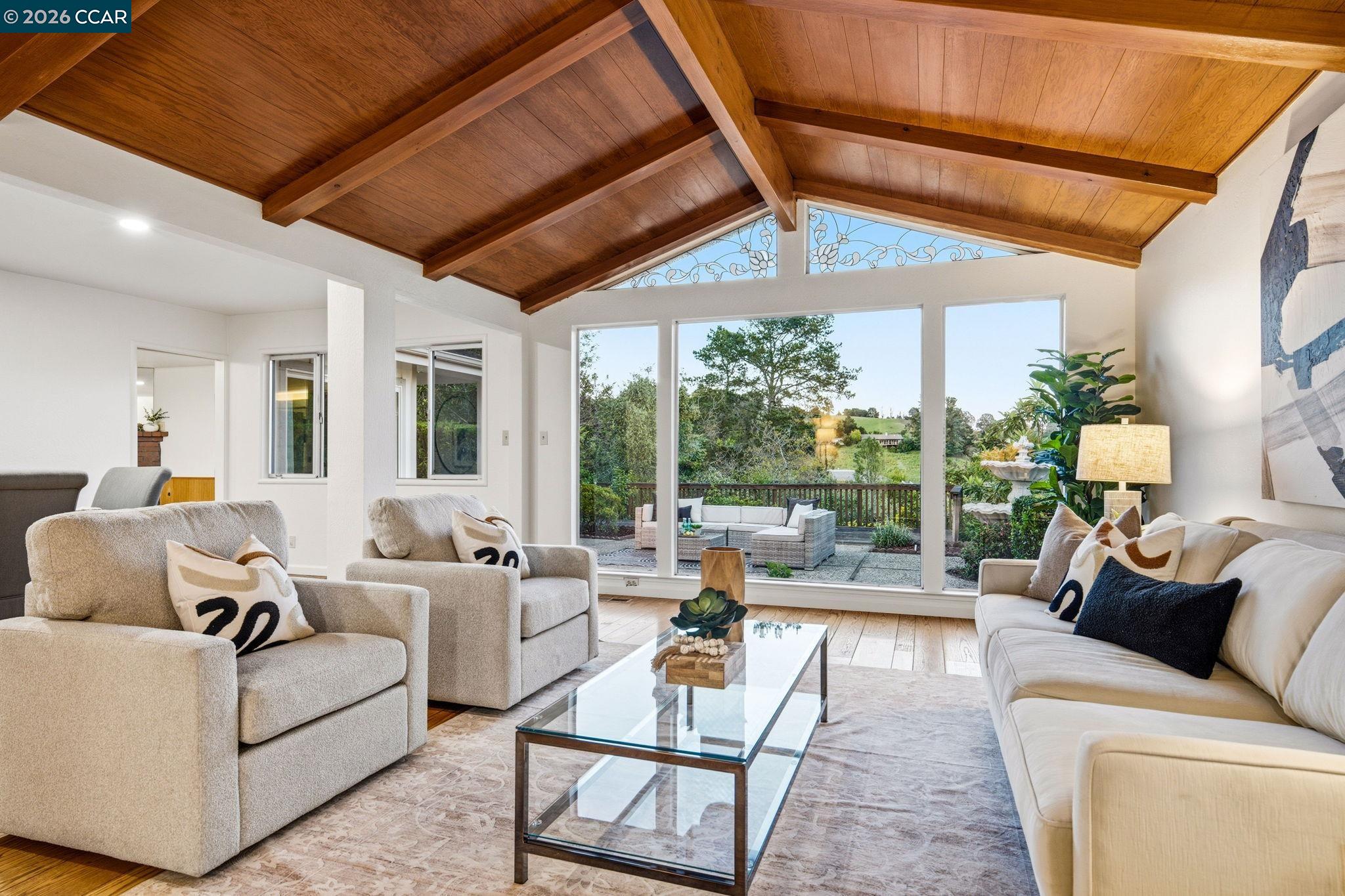 Detail Gallery Image 15 of 60 For 61 Sullivan Dr, Moraga,  CA 94556 - 4 Beds | 2/1 Baths