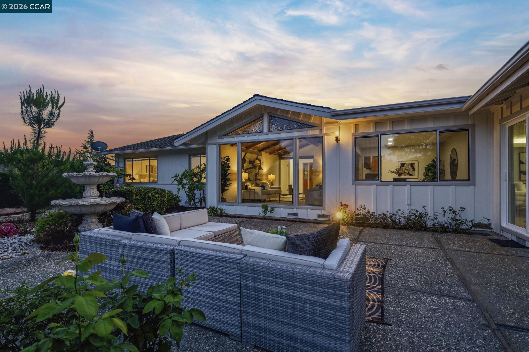 Detail Gallery Image 44 of 60 For 61 Sullivan Dr, Moraga,  CA 94556 - 4 Beds | 2/1 Baths