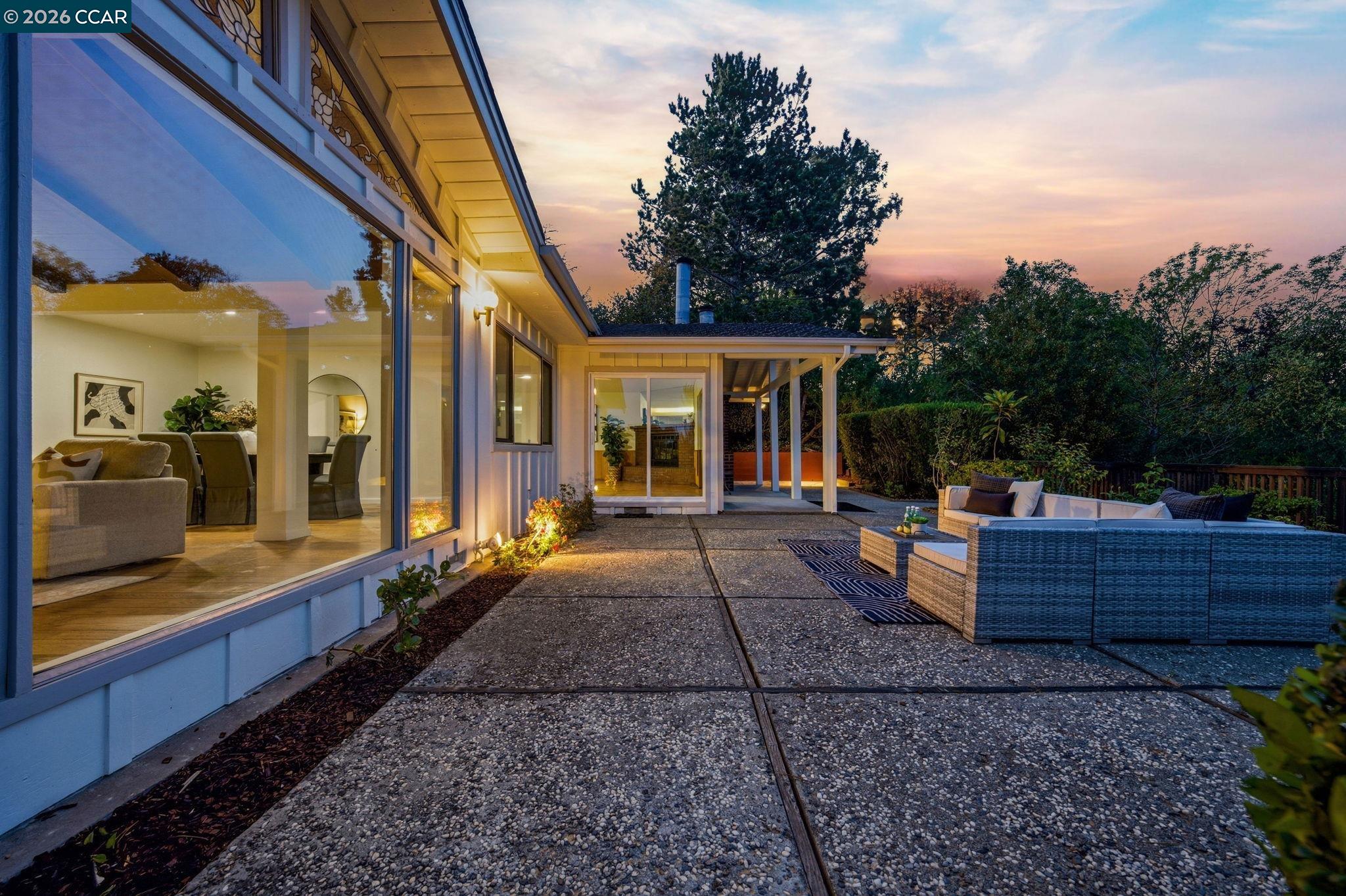 Detail Gallery Image 50 of 60 For 61 Sullivan Dr, Moraga,  CA 94556 - 4 Beds | 2/1 Baths