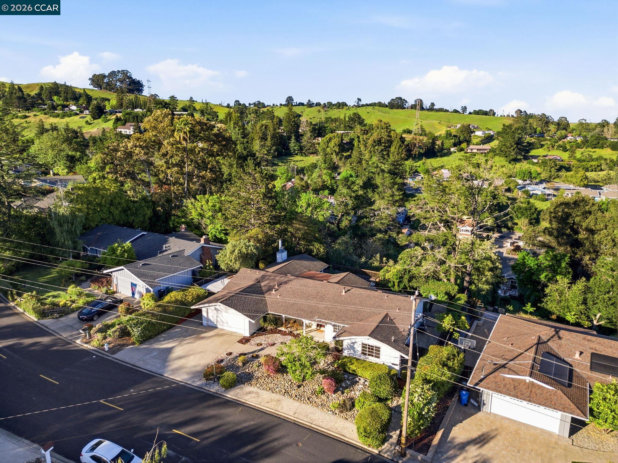 Detail Gallery Image 58 of 60 For 61 Sullivan Dr, Moraga,  CA 94556 - 4 Beds | 2/1 Baths