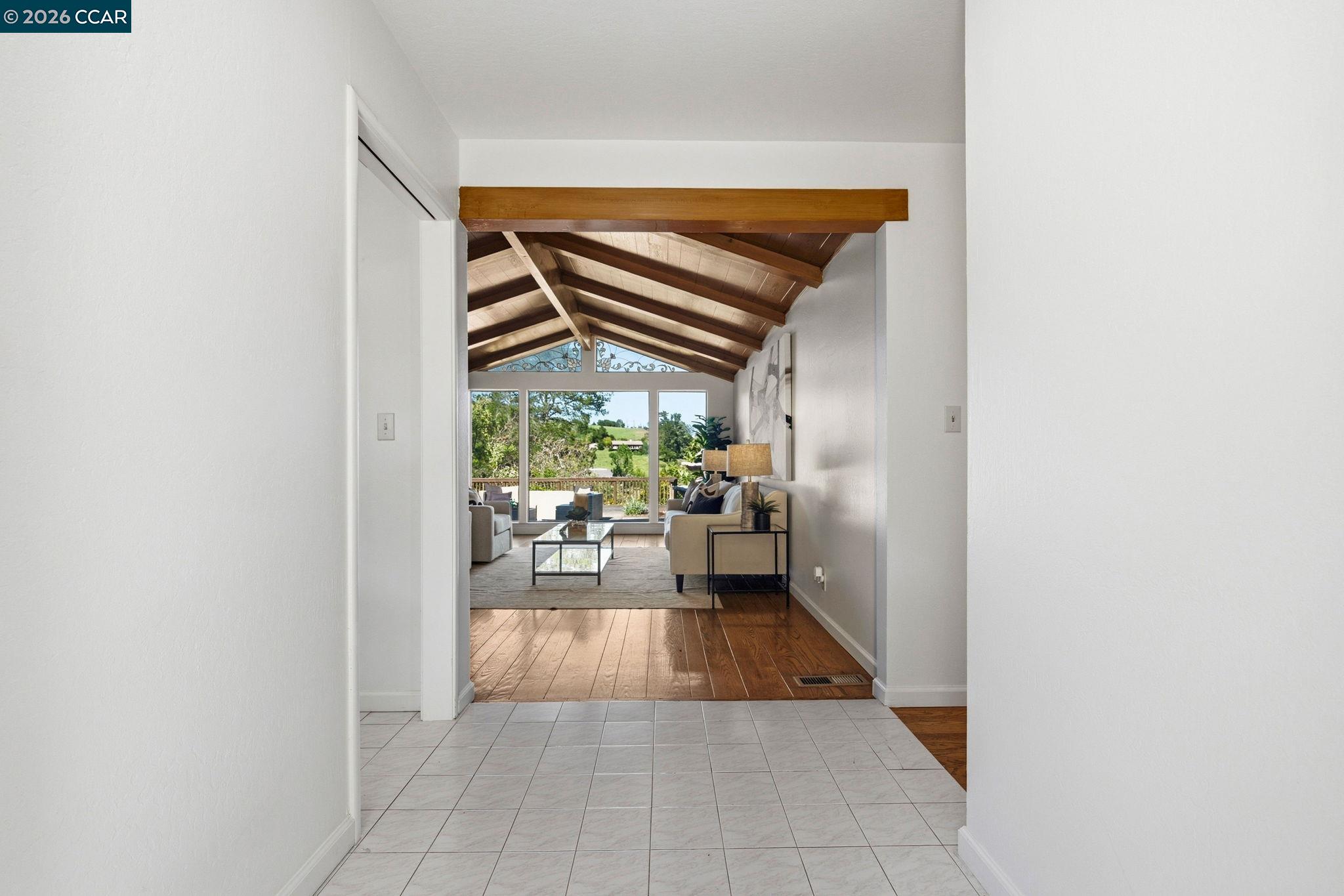 Detail Gallery Image 10 of 60 For 61 Sullivan Dr, Moraga,  CA 94556 - 4 Beds | 2/1 Baths