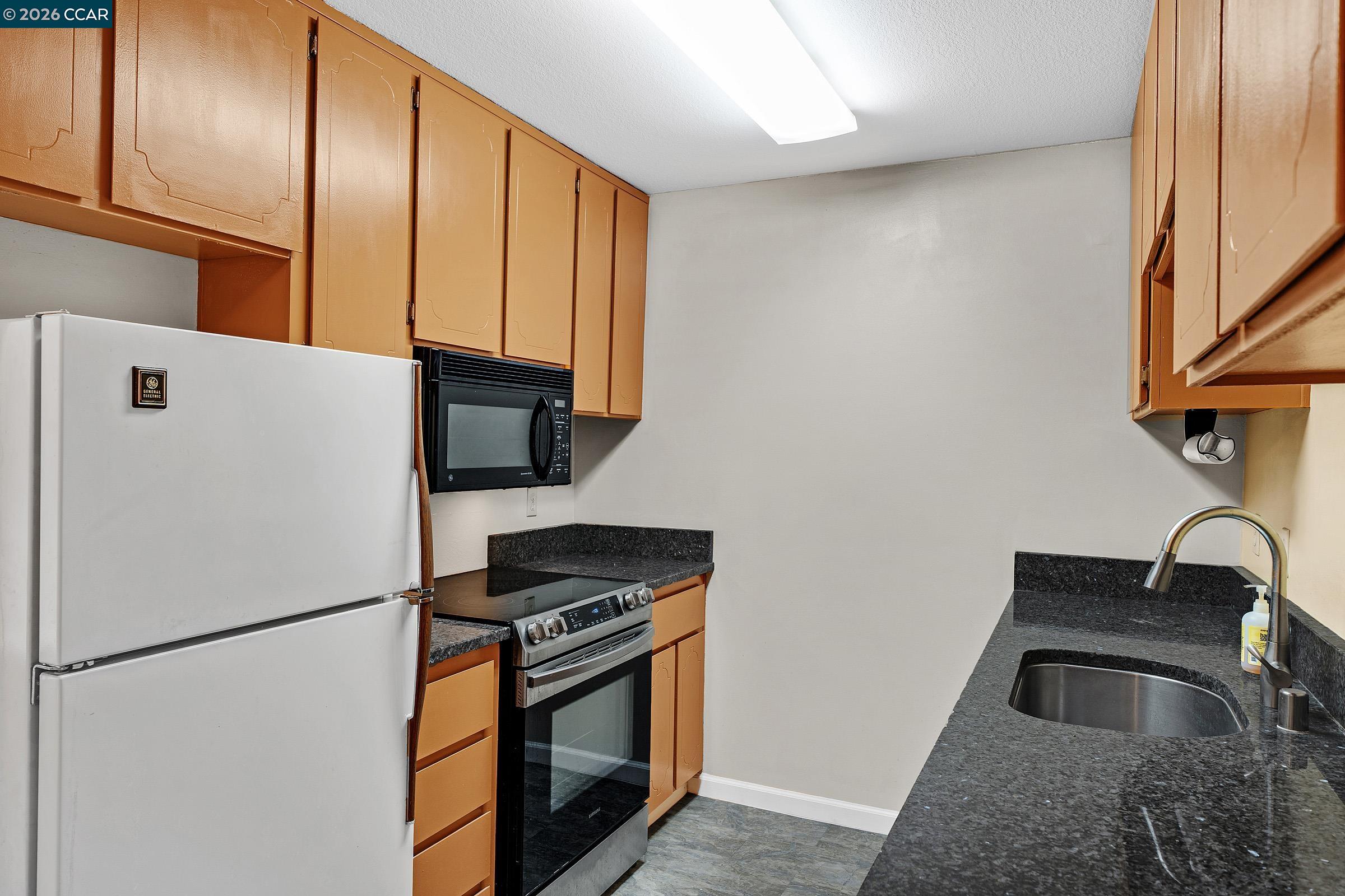 Photo #16: 41129450 Listing: Photo #16