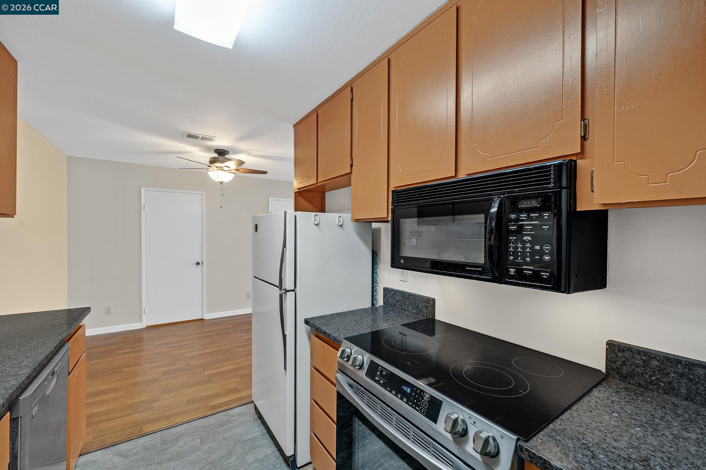 Photo #19: 41129450 Listing: Photo #19