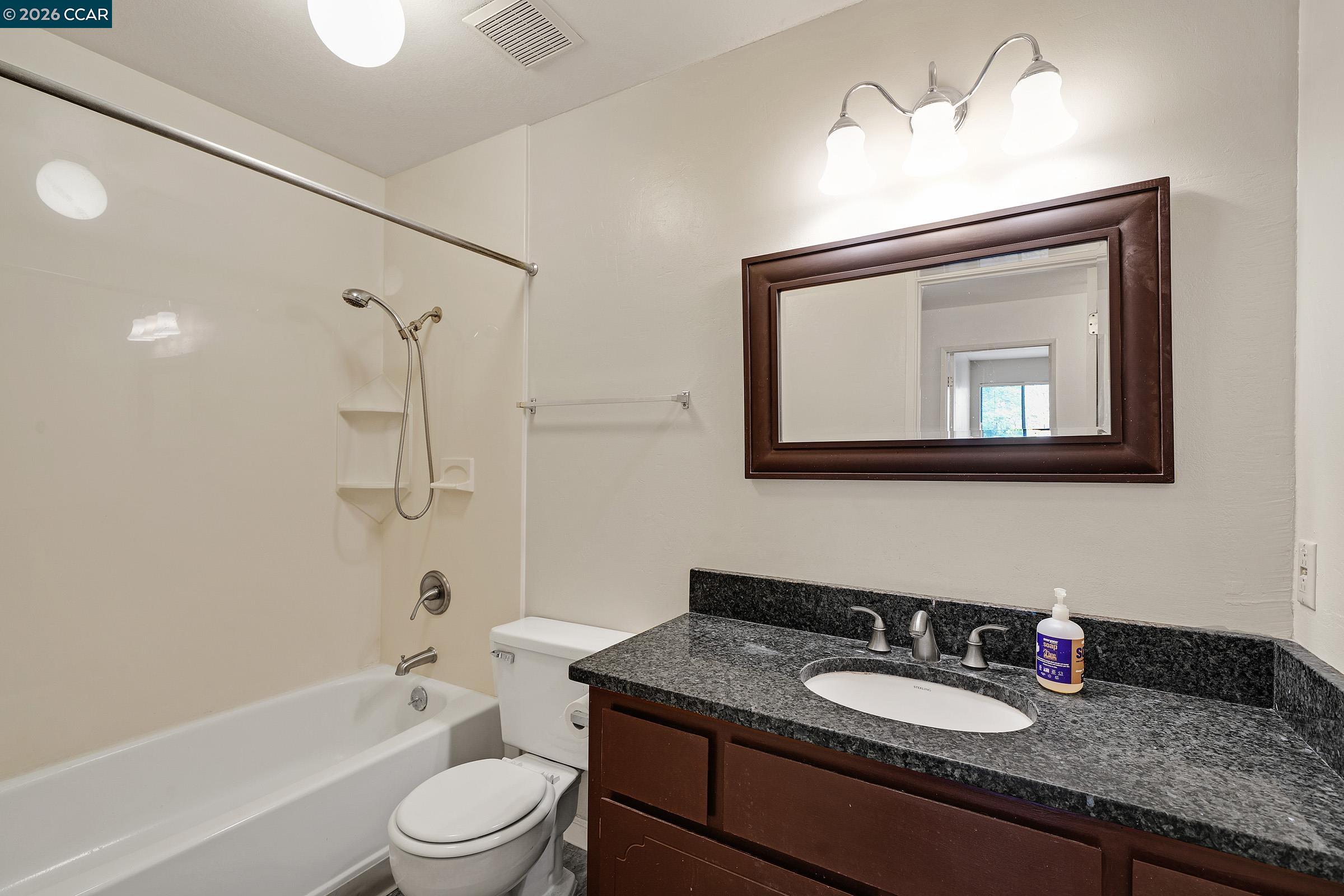 Photo #33: 41129450 Listing: Photo #33