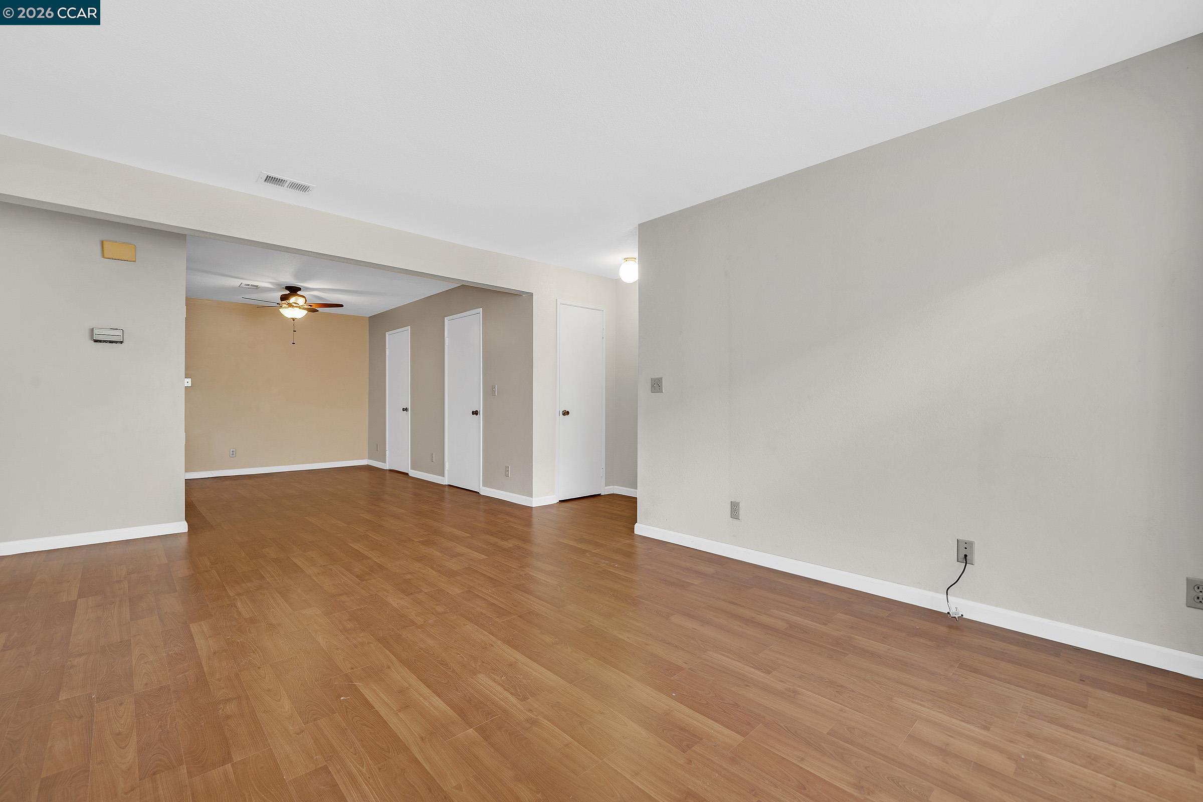 Photo #7: 41129450 Listing: Photo #7