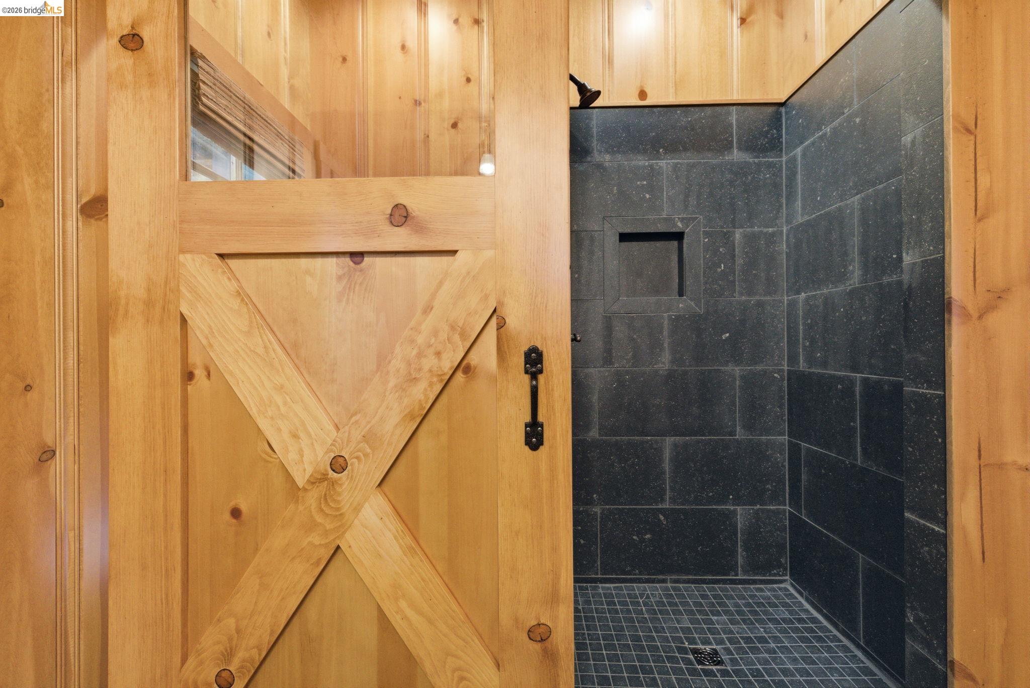 Detail Gallery Image 25 of 38 For 22992 Sierra Dr, Twain Harte,  CA 95383 - 3 Beds | 2 Baths