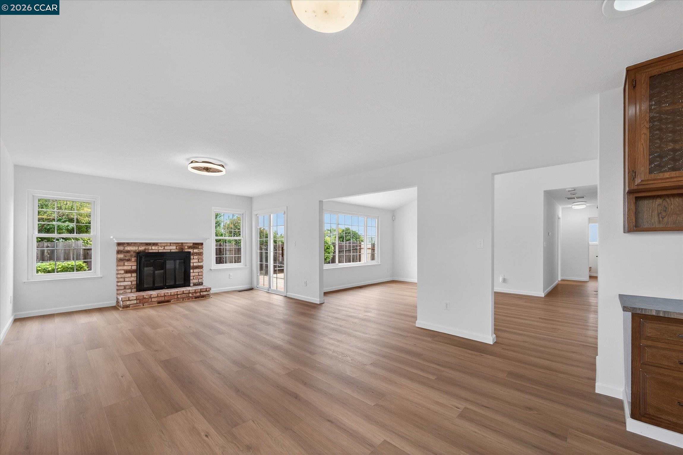 Detail Gallery Image 5 of 34 For 924 Halite Way, Antioch,  CA 94509 - 3 Beds | 2 Baths