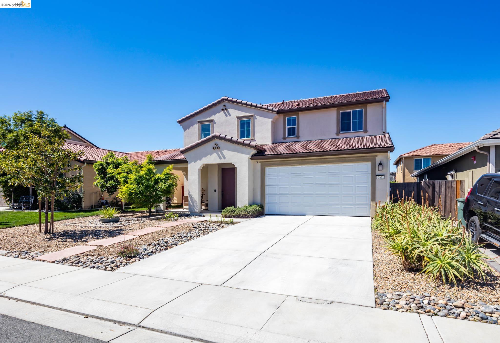 Detail Gallery Image 2 of 43 For 661 Longmont Dr, Oakley,  CA 94561 - 3 Beds | 2/1 Baths