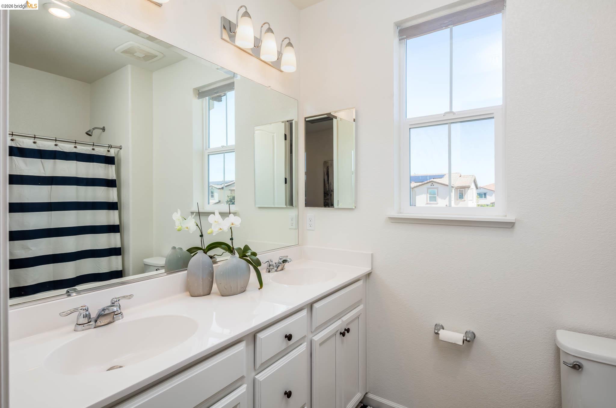 Detail Gallery Image 29 of 43 For 661 Longmont Dr, Oakley,  CA 94561 - 3 Beds | 2/1 Baths