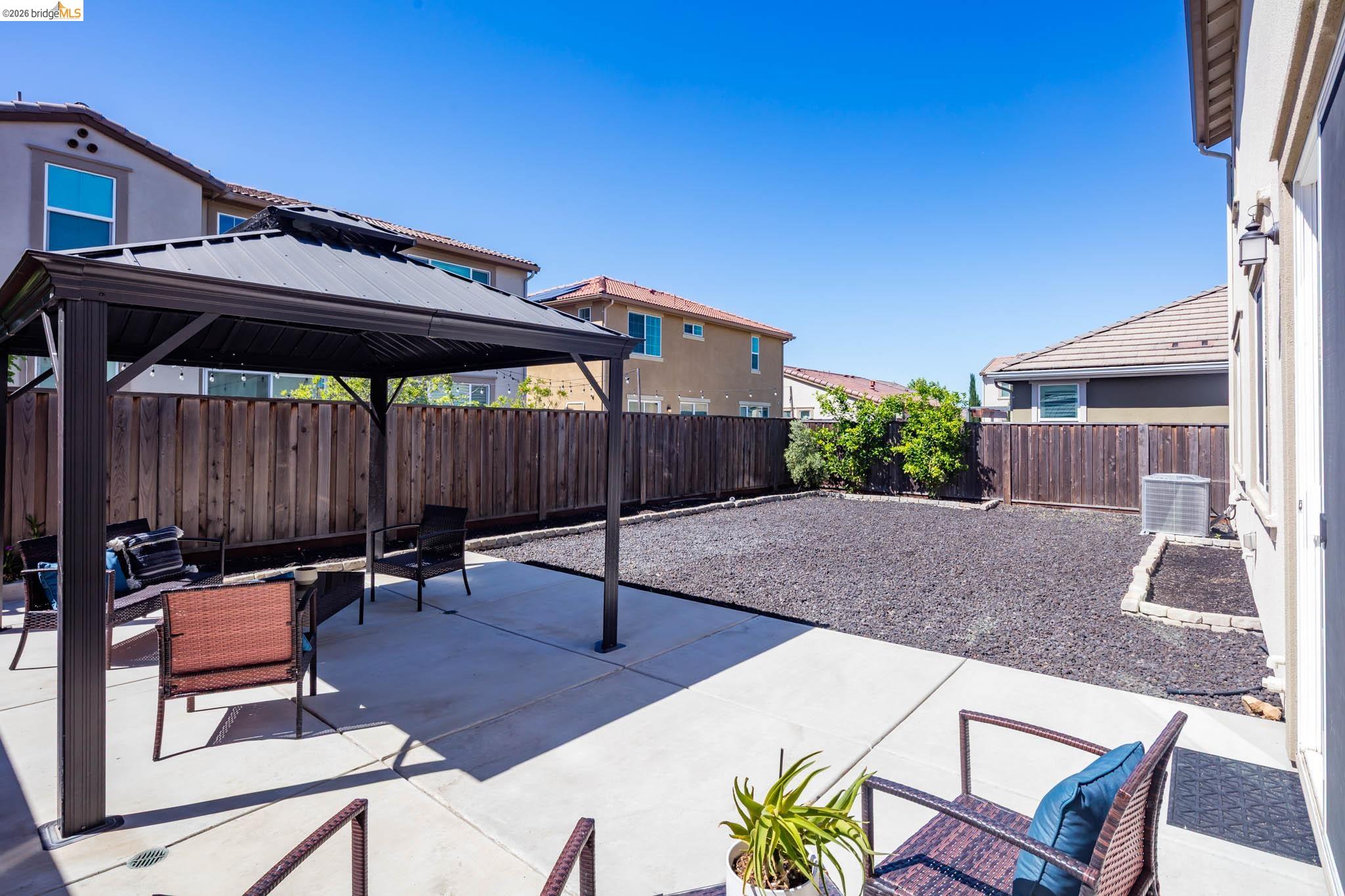 Detail Gallery Image 32 of 43 For 661 Longmont Dr, Oakley,  CA 94561 - 3 Beds | 2/1 Baths