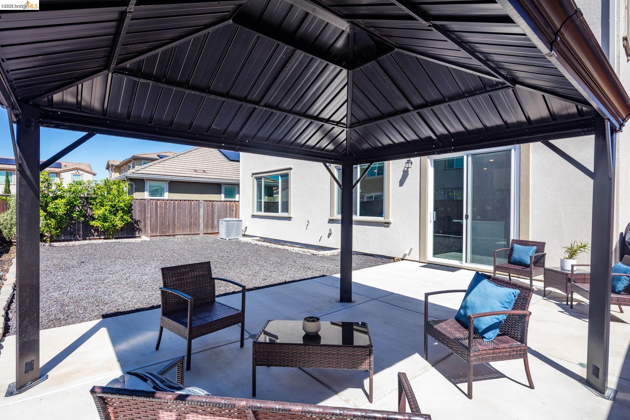 Detail Gallery Image 33 of 43 For 661 Longmont Dr, Oakley,  CA 94561 - 3 Beds | 2/1 Baths