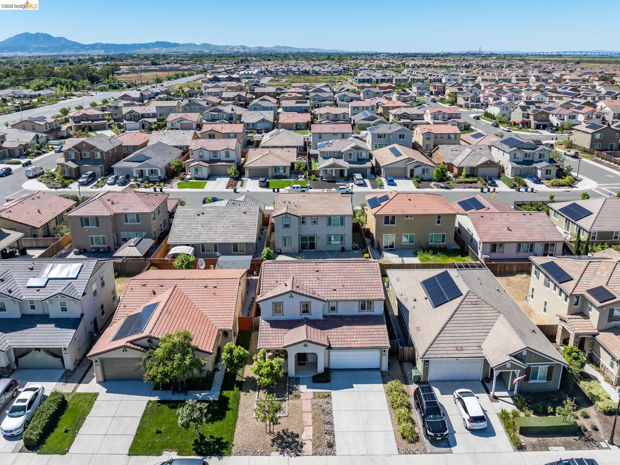 Detail Gallery Image 36 of 43 For 661 Longmont Dr, Oakley,  CA 94561 - 3 Beds | 2/1 Baths