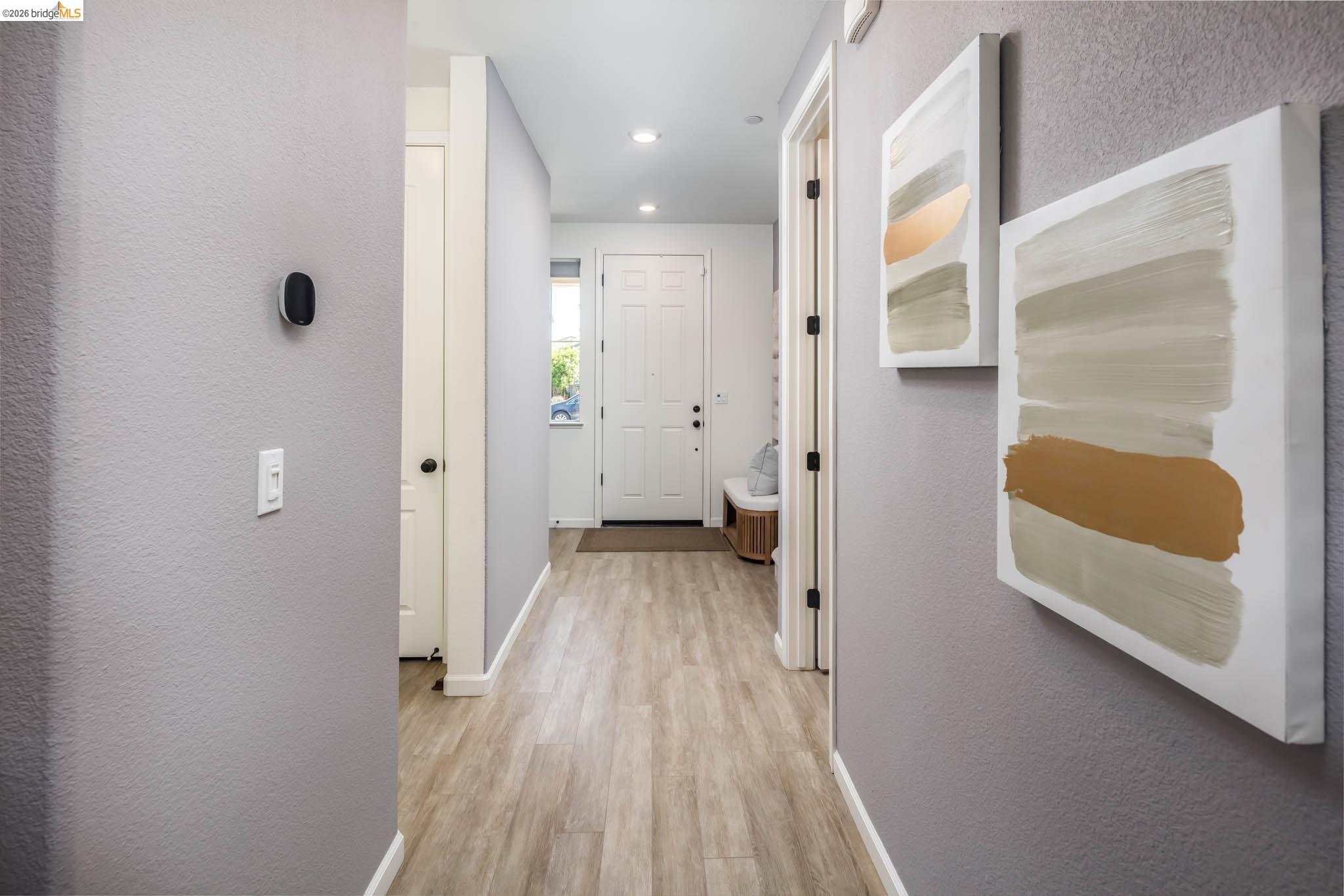 Detail Gallery Image 5 of 43 For 661 Longmont Dr, Oakley,  CA 94561 - 3 Beds | 2/1 Baths