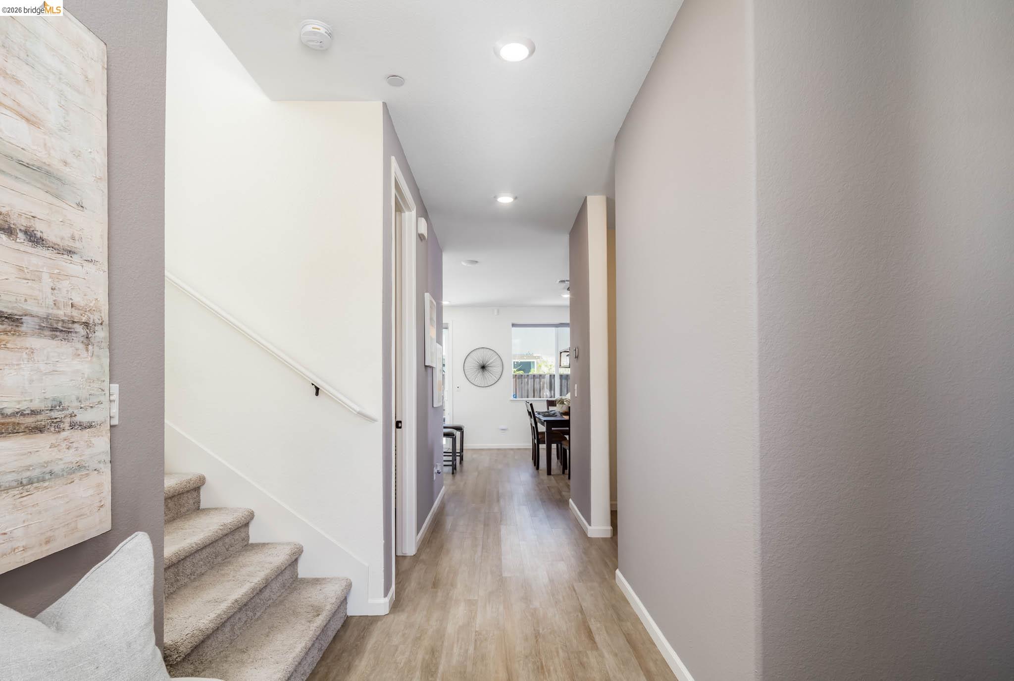 Detail Gallery Image 6 of 43 For 661 Longmont Dr, Oakley,  CA 94561 - 3 Beds | 2/1 Baths