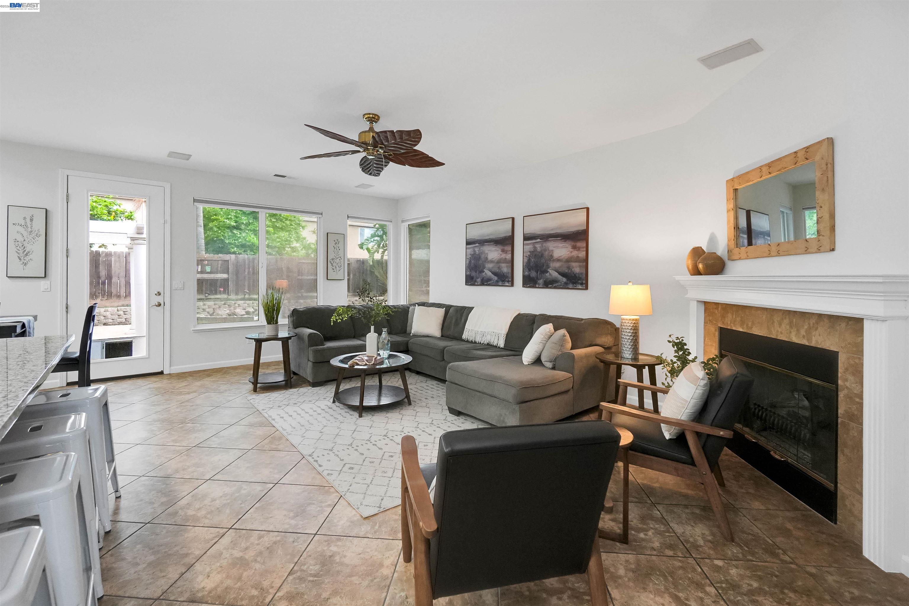 Detail Gallery Image 12 of 47 For 432 Payton Ct, Tracy,  CA 95377 - 4 Beds | 2 Baths