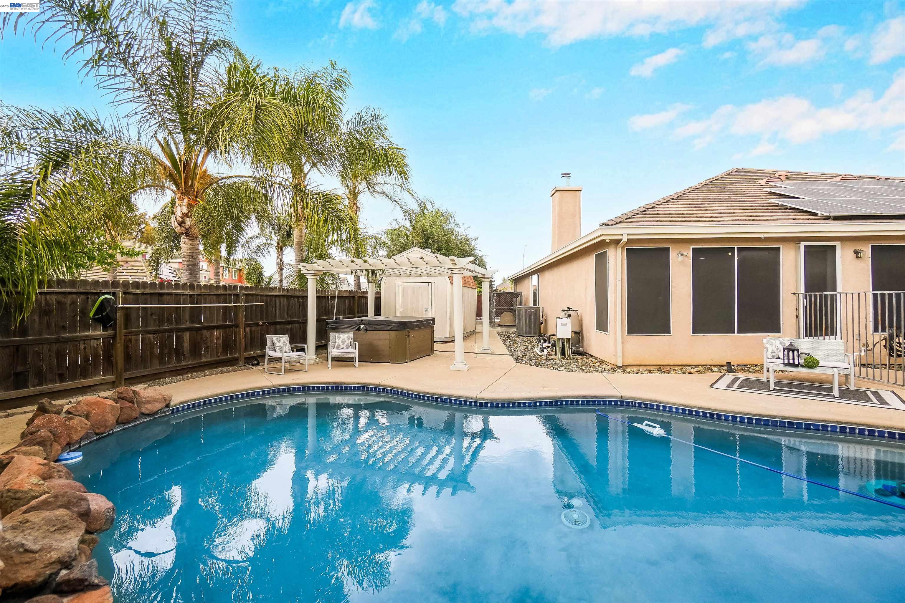 Detail Gallery Image 40 of 47 For 432 Payton Ct, Tracy,  CA 95377 - 4 Beds | 2 Baths