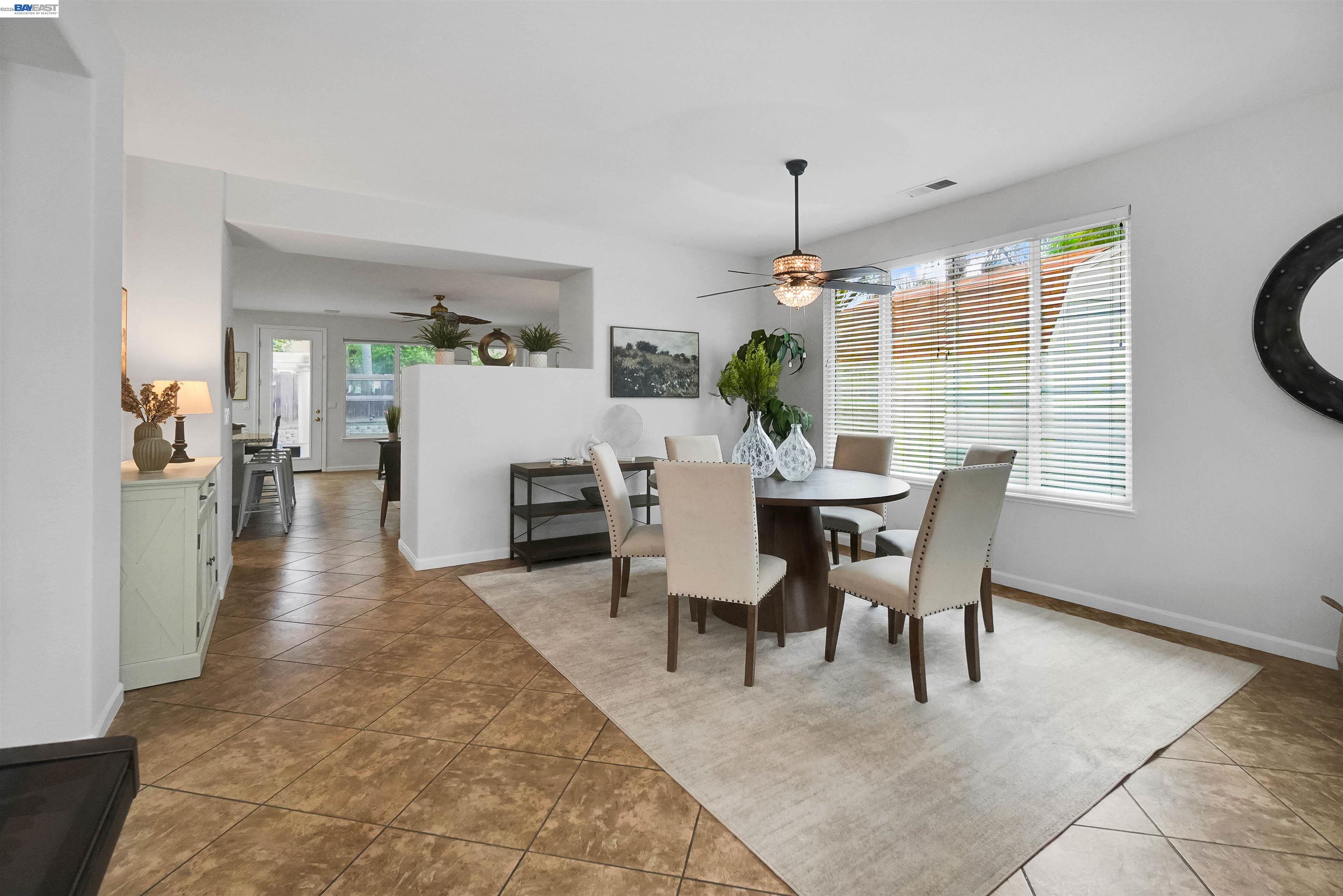 Detail Gallery Image 9 of 47 For 432 Payton Ct, Tracy,  CA 95377 - 4 Beds | 2 Baths