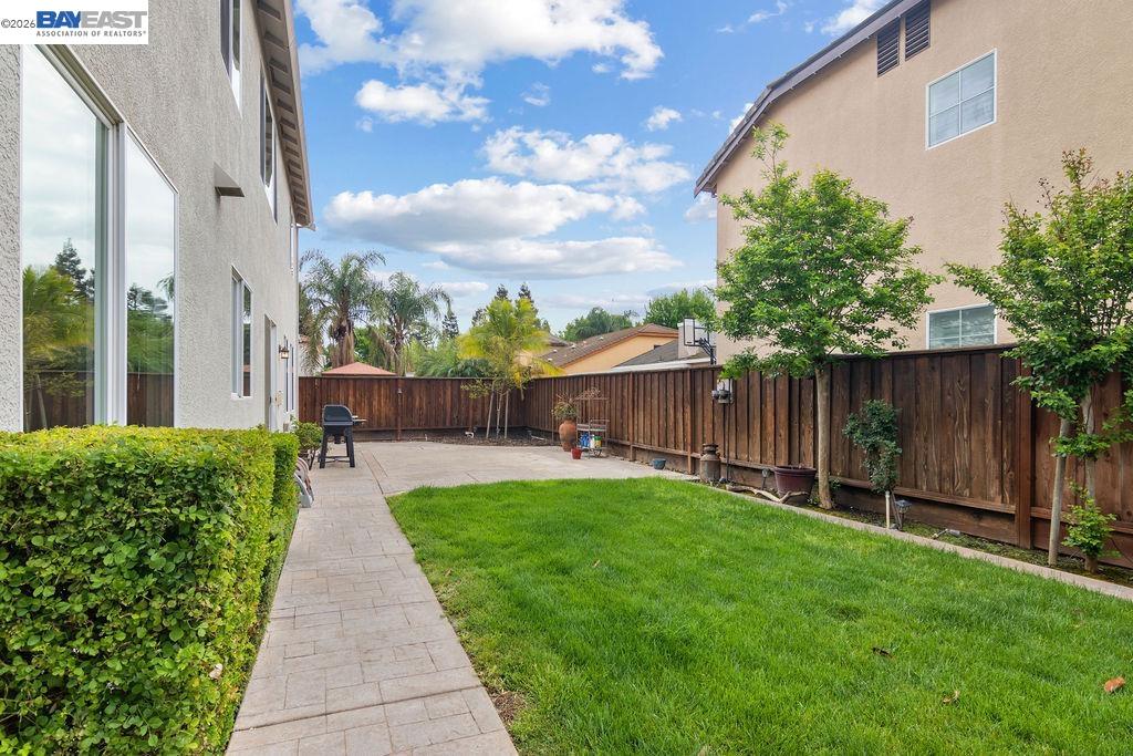 Detail Gallery Image 31 of 59 For 3400 Fallen Oak Dr, Modesto,  CA 95355 - 4 Beds | 3 Baths