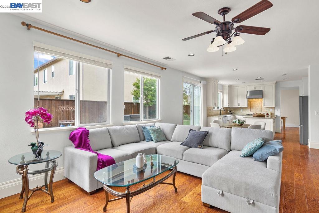 Detail Gallery Image 40 of 59 For 3400 Fallen Oak Dr, Modesto,  CA 95355 - 4 Beds | 3 Baths