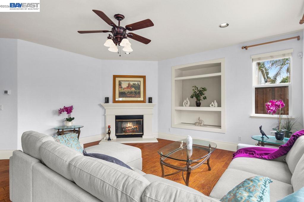 Detail Gallery Image 41 of 59 For 3400 Fallen Oak Dr, Modesto,  CA 95355 - 4 Beds | 3 Baths