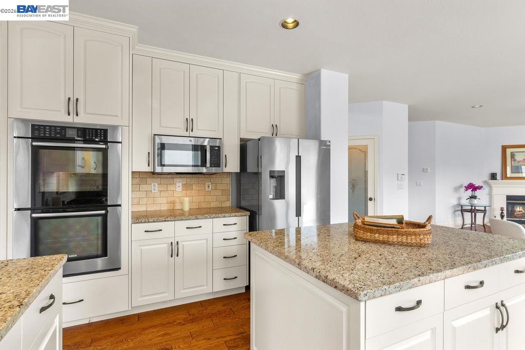 Detail Gallery Image 7 of 59 For 3400 Fallen Oak Dr, Modesto,  CA 95355 - 4 Beds | 3 Baths