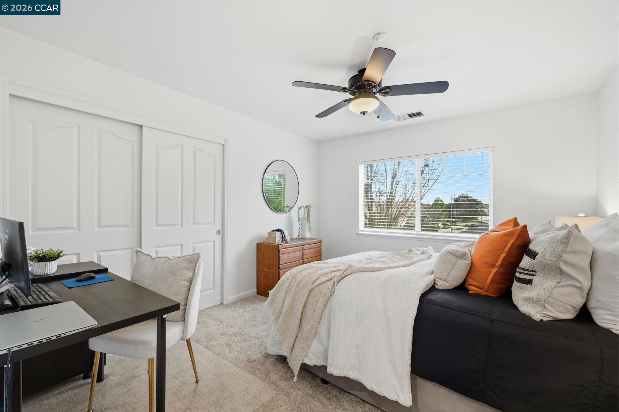 Detail Gallery Image 17 of 36 For 1807 Altamont Cir, Livermore,  CA 94551 - 4 Beds | 2/1 Baths