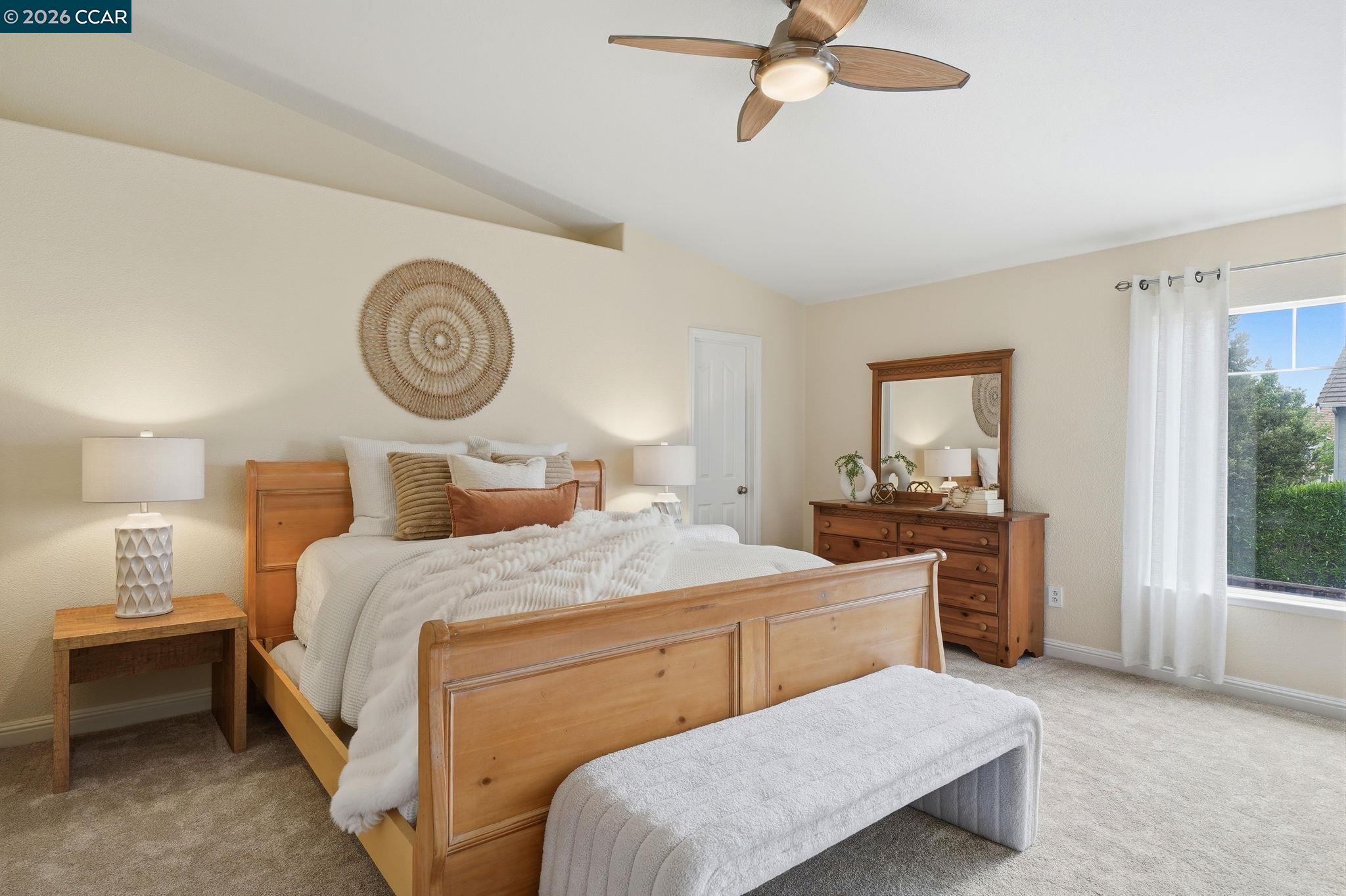 Detail Gallery Image 19 of 36 For 1807 Altamont Cir, Livermore,  CA 94551 - 4 Beds | 2/1 Baths