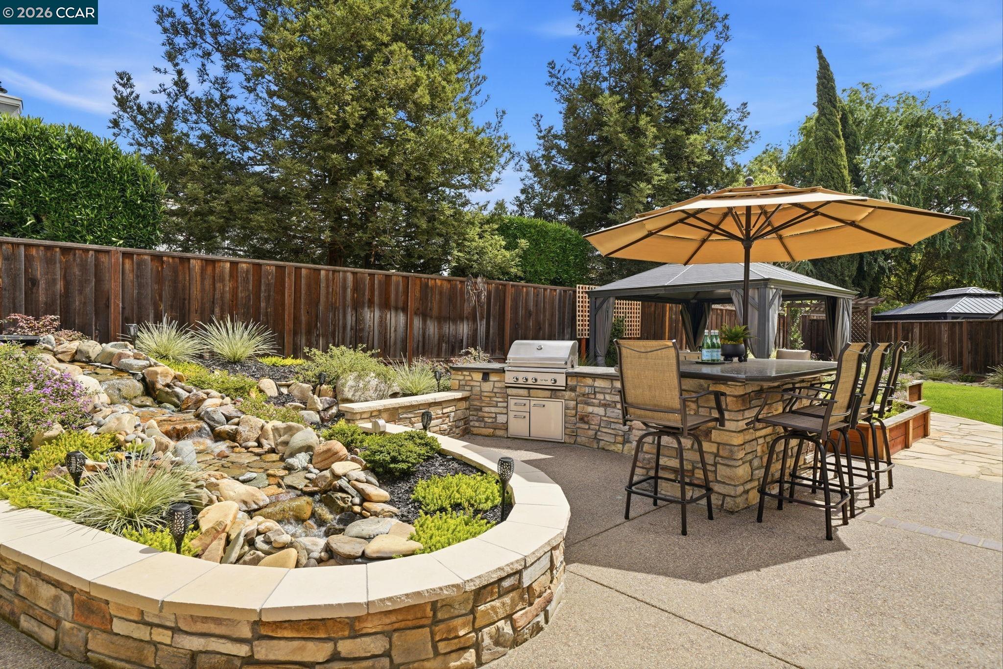 Detail Gallery Image 24 of 36 For 1807 Altamont Cir, Livermore,  CA 94551 - 4 Beds | 2/1 Baths