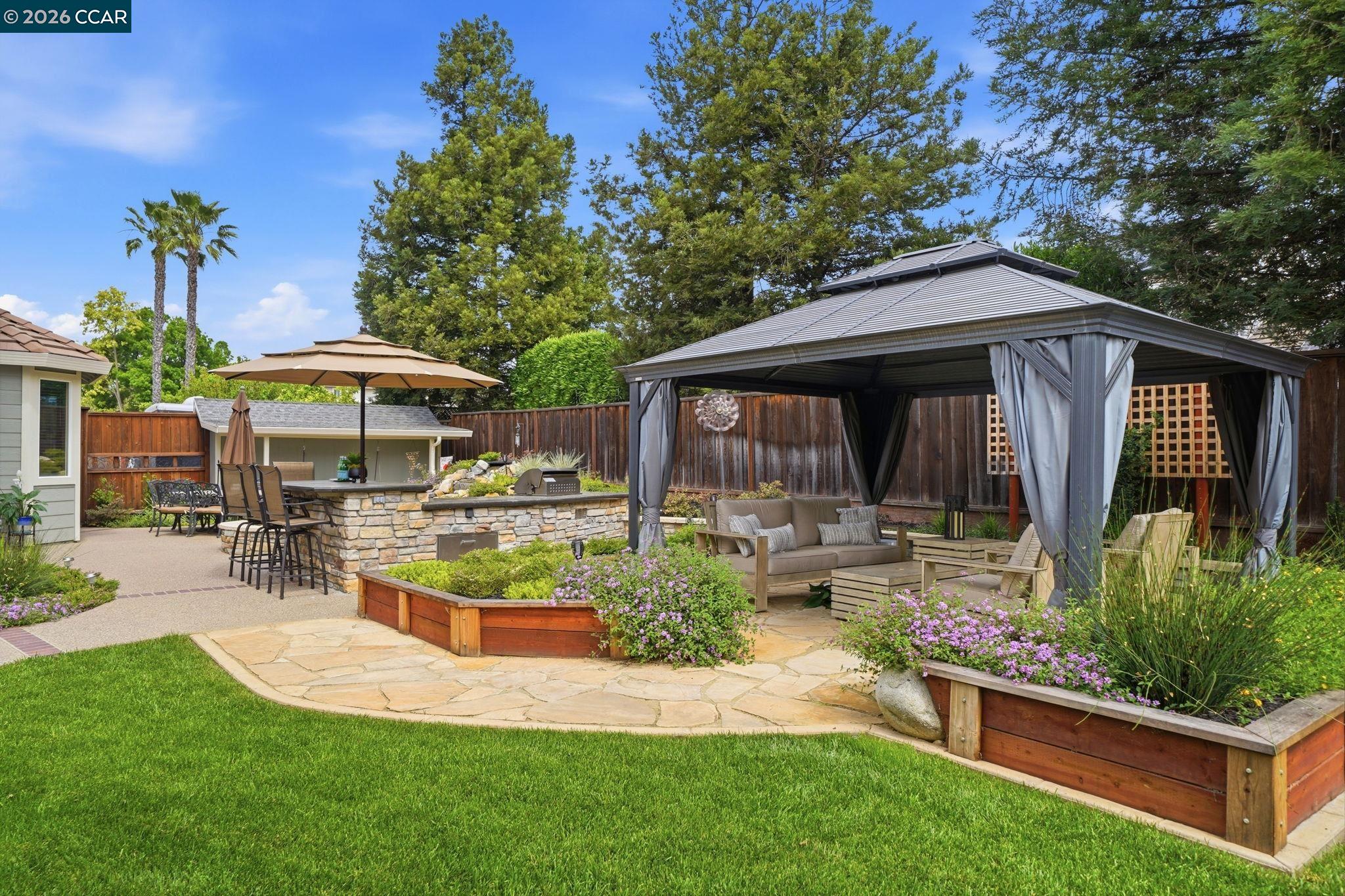 Detail Gallery Image 28 of 36 For 1807 Altamont Cir, Livermore,  CA 94551 - 4 Beds | 2/1 Baths