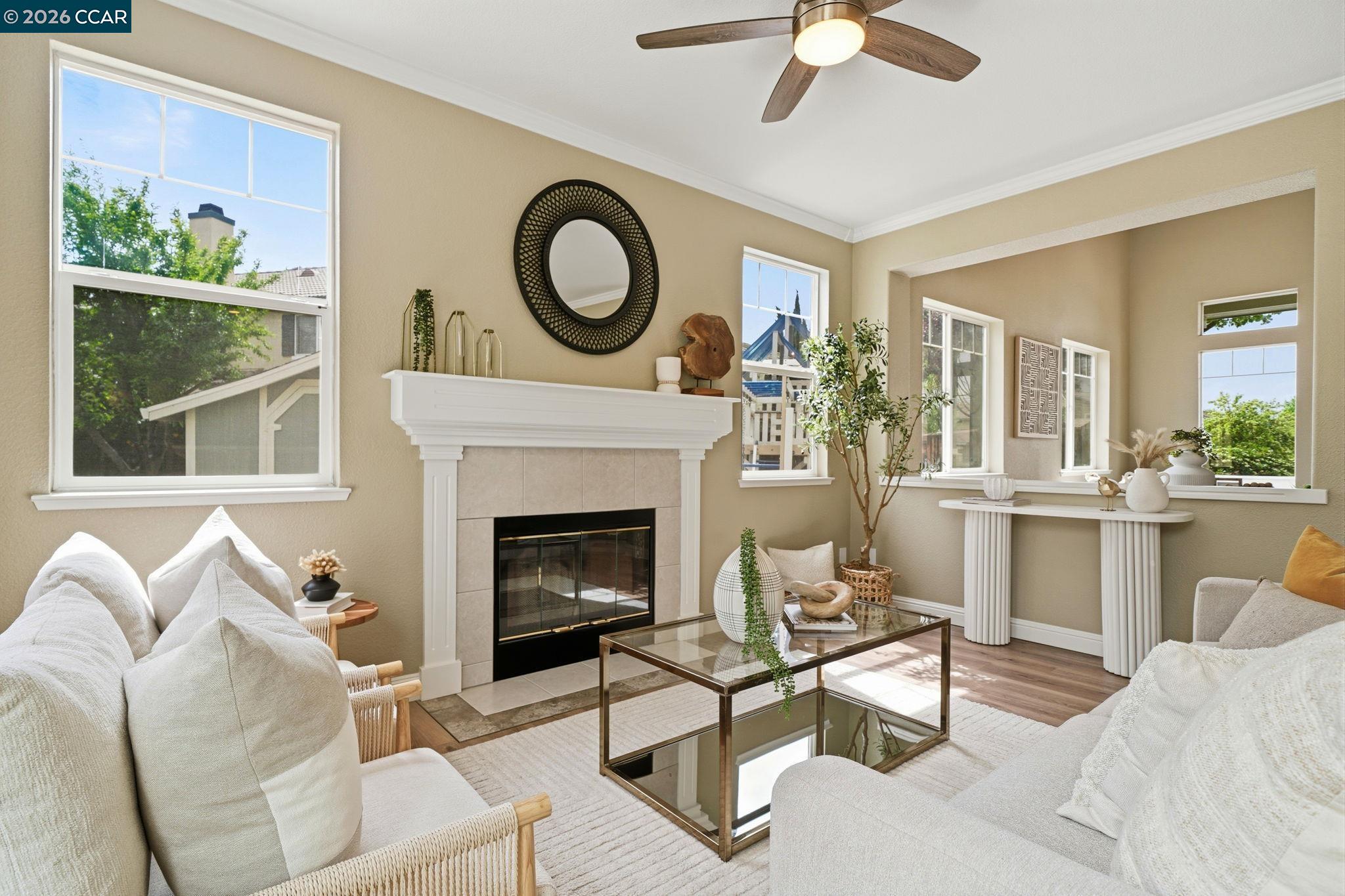 Detail Gallery Image 8 of 36 For 1807 Altamont Cir, Livermore,  CA 94551 - 4 Beds | 2/1 Baths