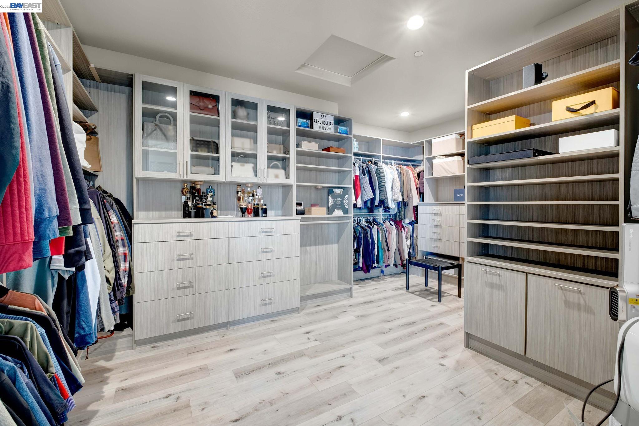 Detail Gallery Image 19 of 60 For 128 Dunfirth Ct, Hayward,  CA 94542 - 5 Beds | 4/1 Baths