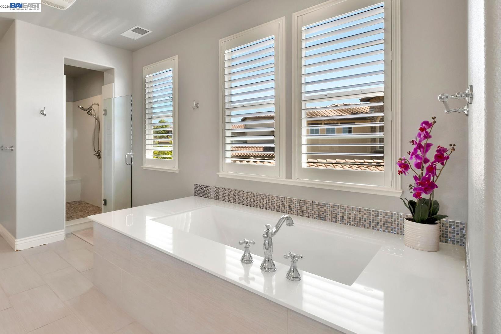 Detail Gallery Image 21 of 60 For 128 Dunfirth Ct, Hayward,  CA 94542 - 5 Beds | 4/1 Baths