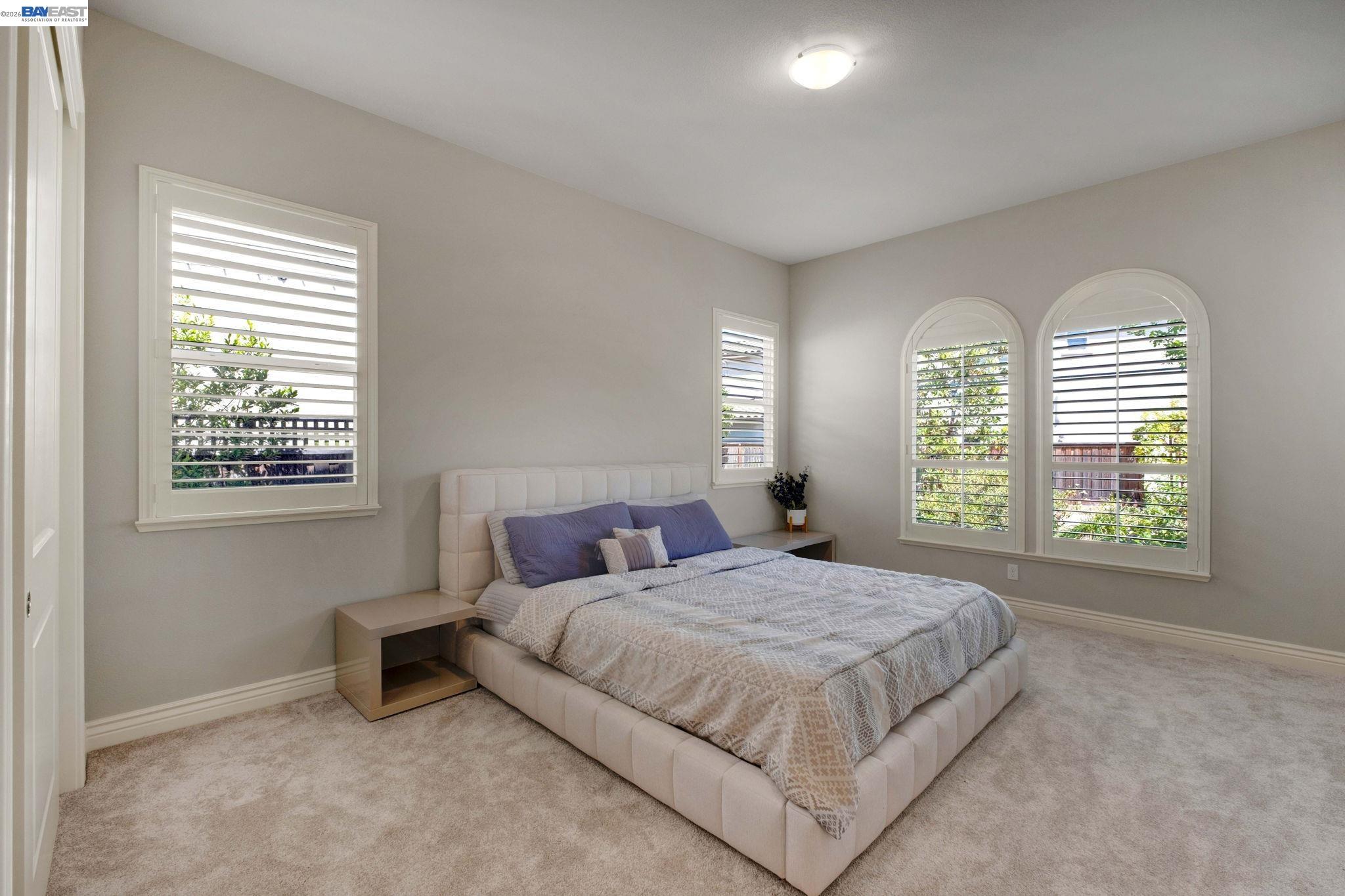 Detail Gallery Image 26 of 60 For 128 Dunfirth Ct, Hayward,  CA 94542 - 5 Beds | 4/1 Baths