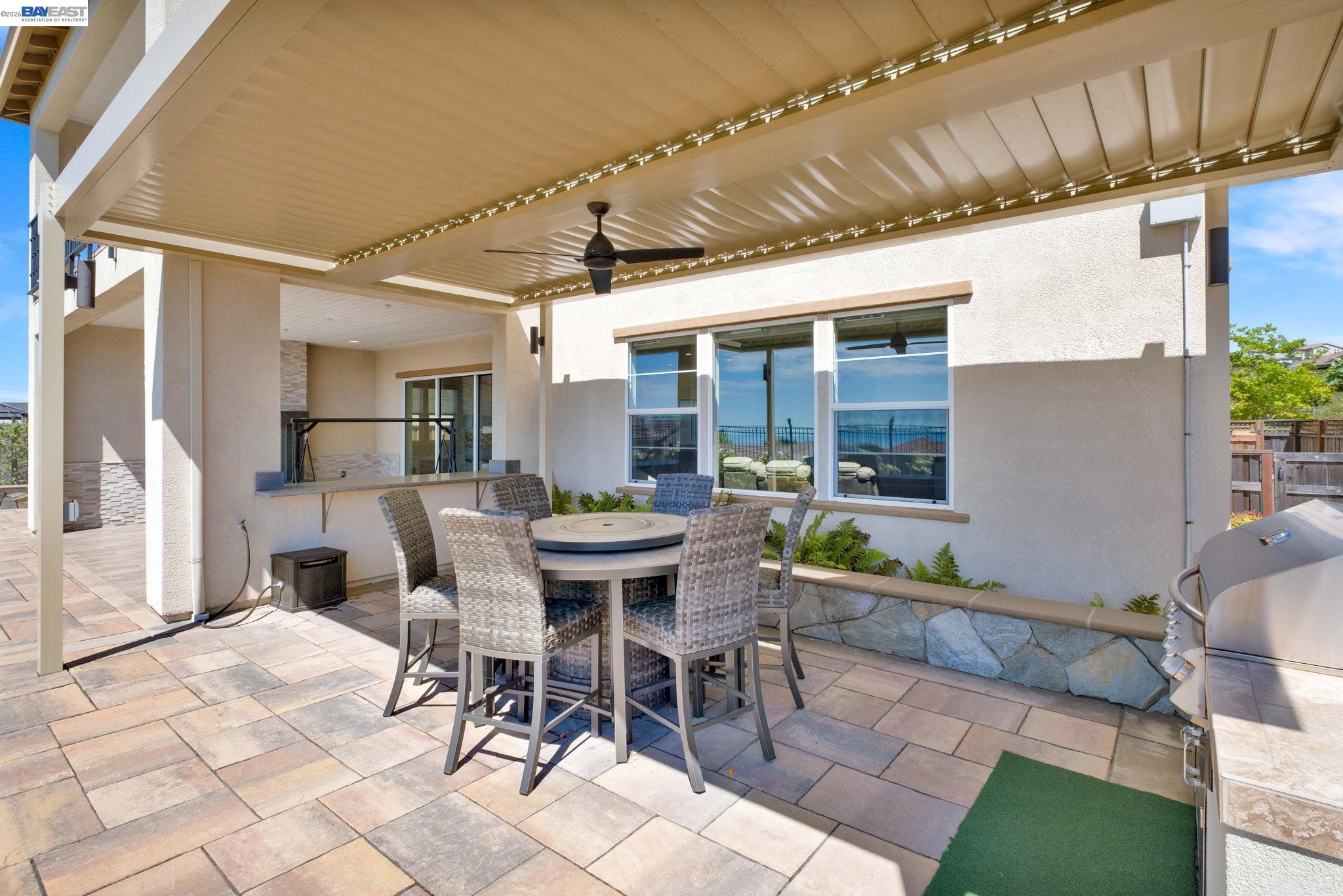 Detail Gallery Image 39 of 60 For 128 Dunfirth Ct, Hayward,  CA 94542 - 5 Beds | 4/1 Baths