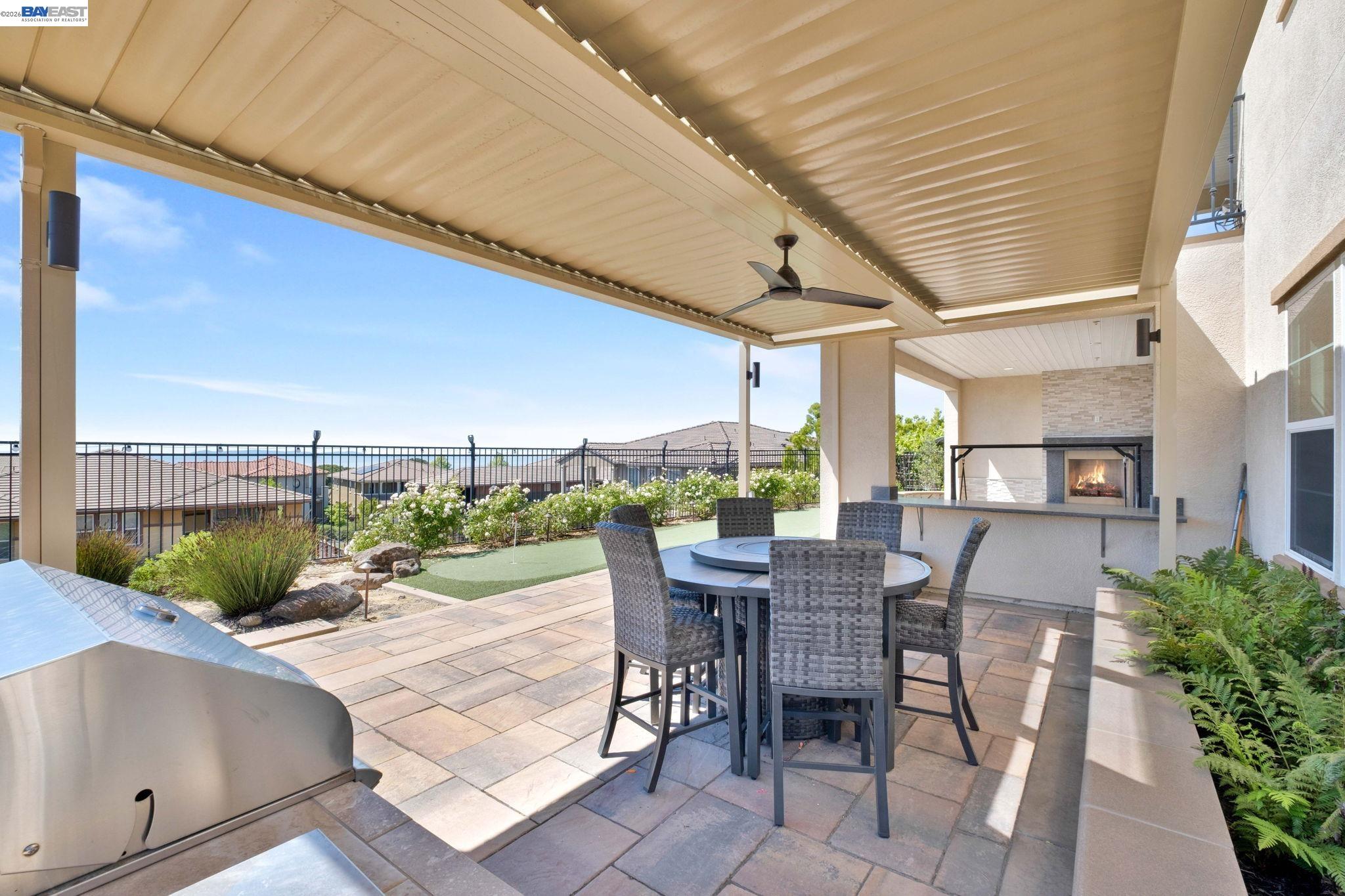 Detail Gallery Image 41 of 60 For 128 Dunfirth Ct, Hayward,  CA 94542 - 5 Beds | 4/1 Baths