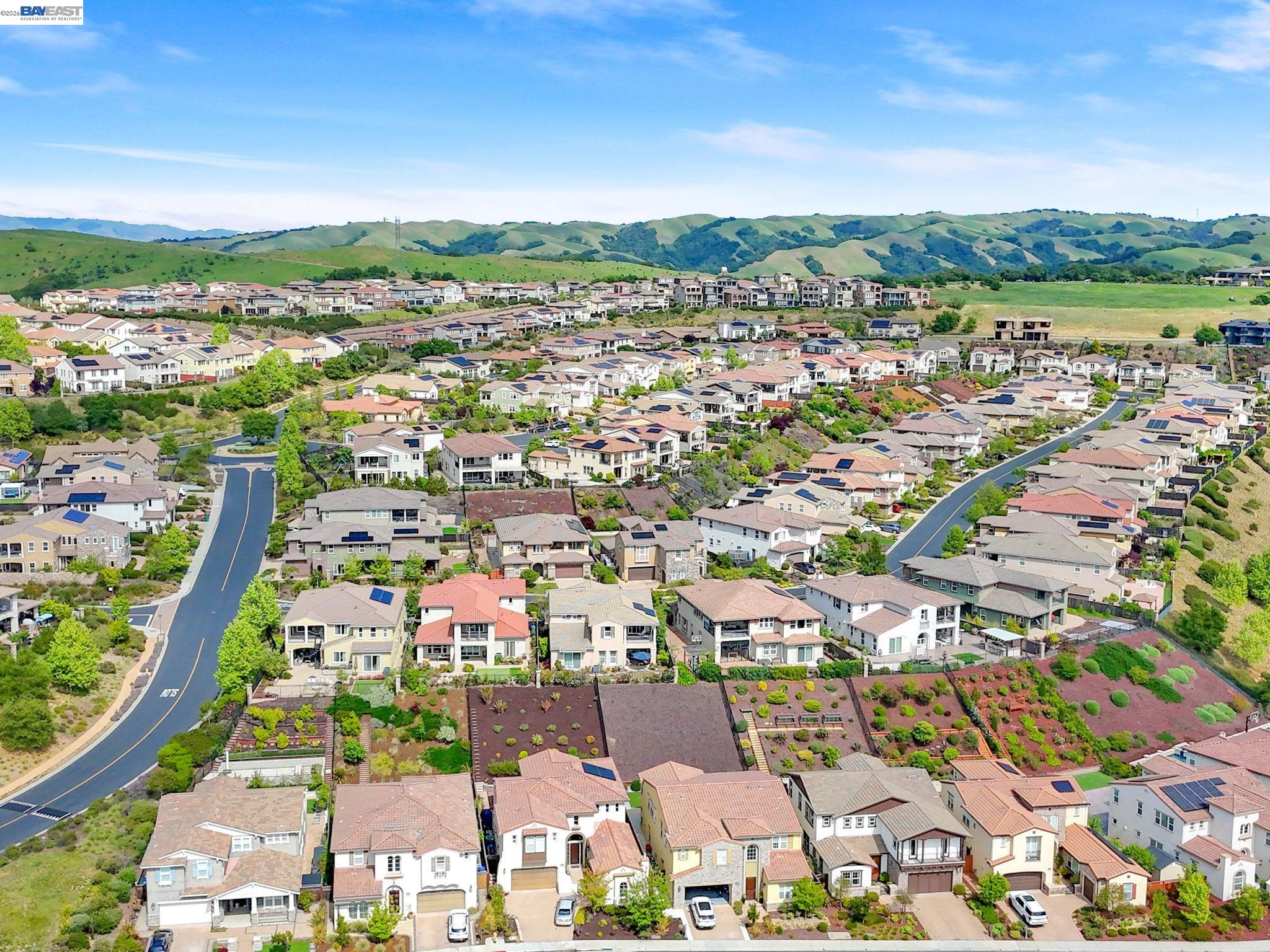 Detail Gallery Image 51 of 60 For 128 Dunfirth Ct, Hayward,  CA 94542 - 5 Beds | 4/1 Baths