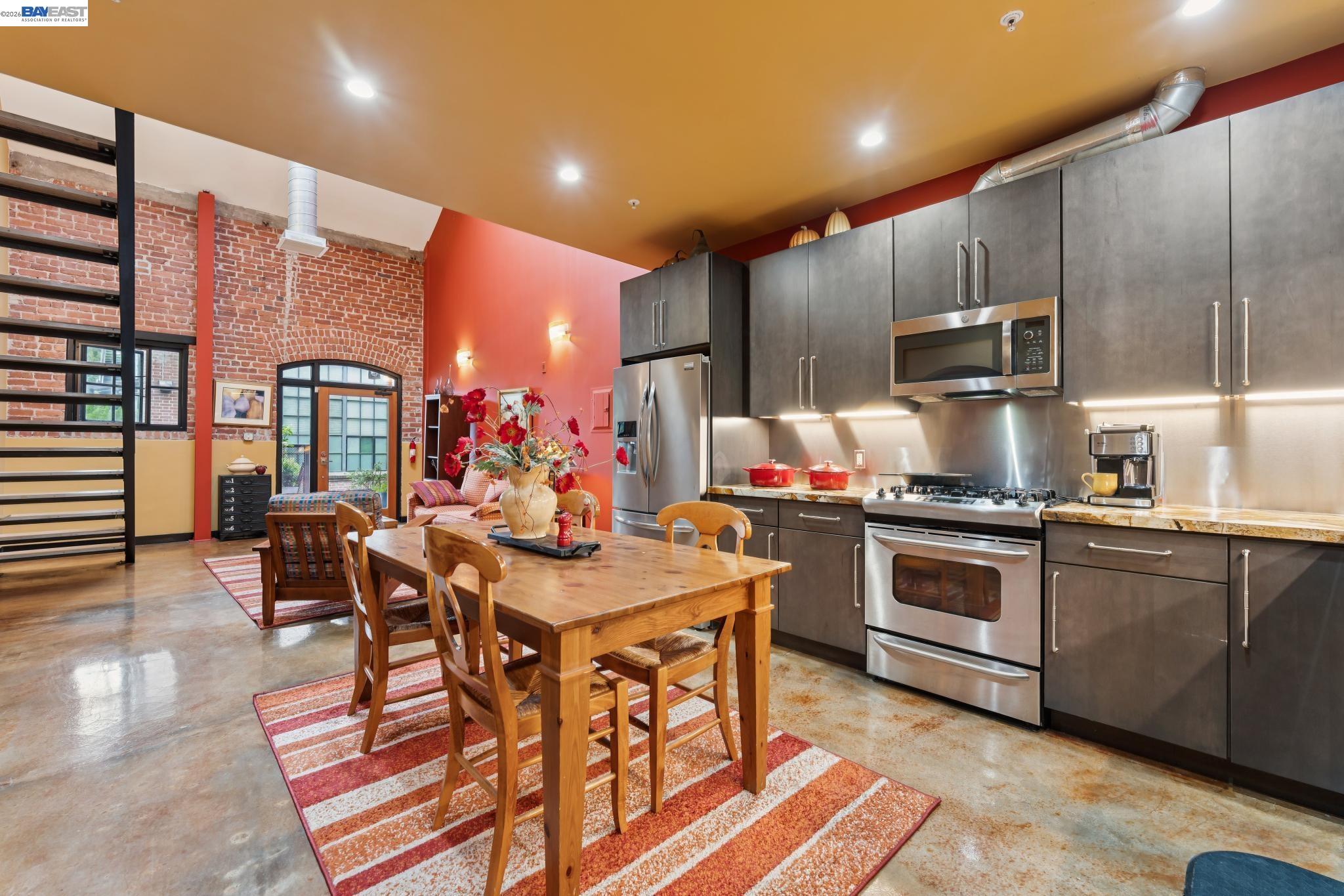 425 11Th St UNIT 6, Oakland, CA, 94606