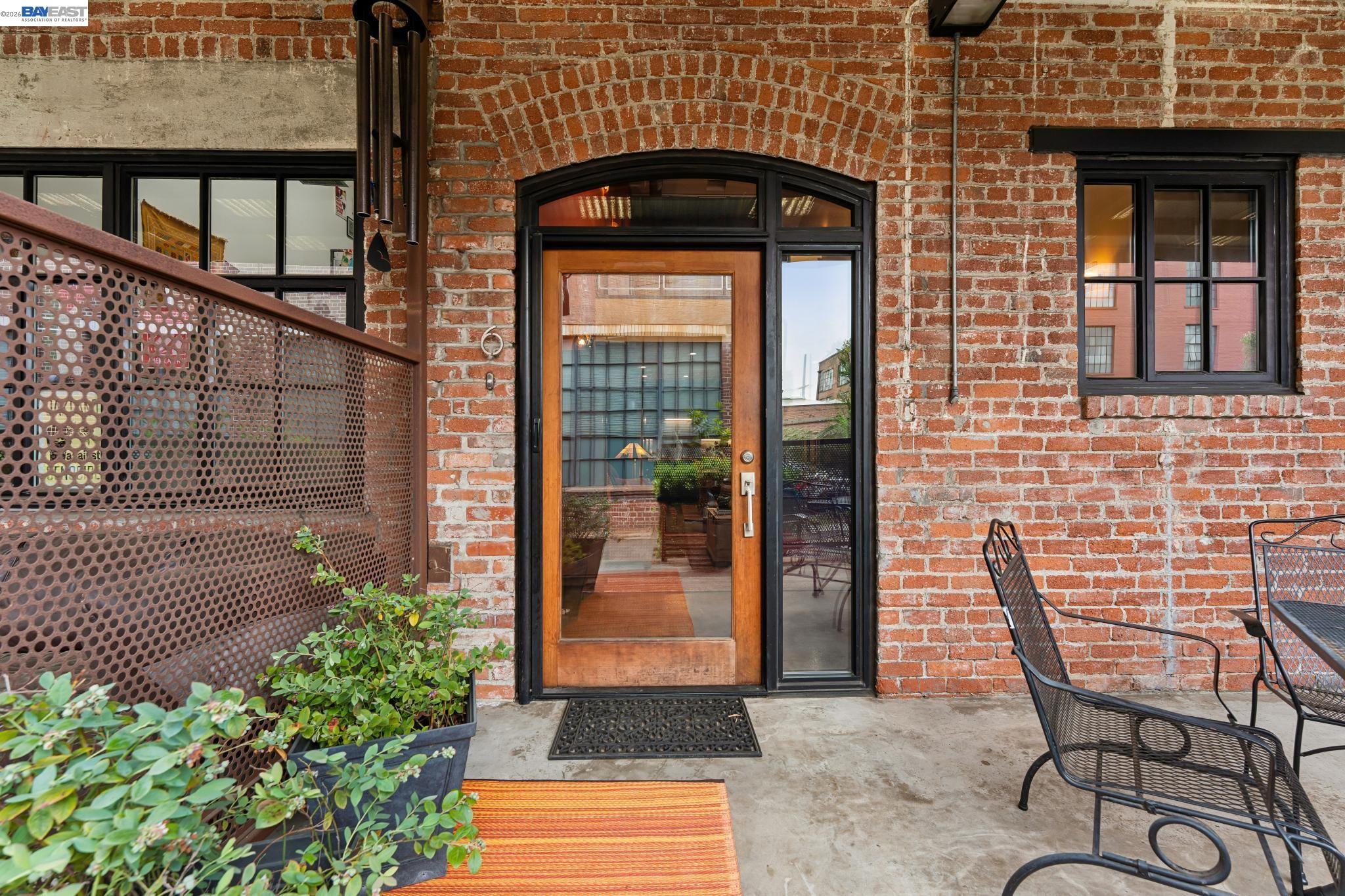 Photo #3: 41129476 Listing: Photo #3