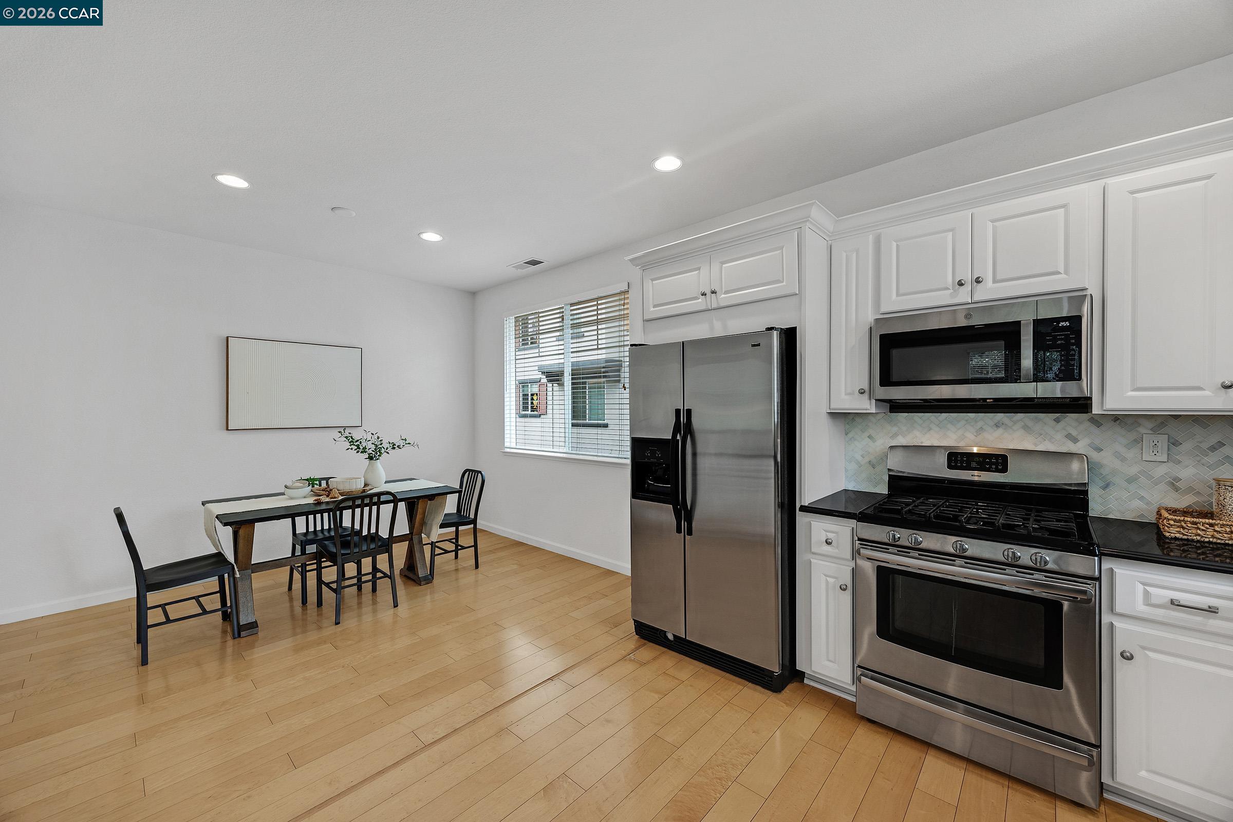 Photo #14: 41129477 Listing: Photo #14