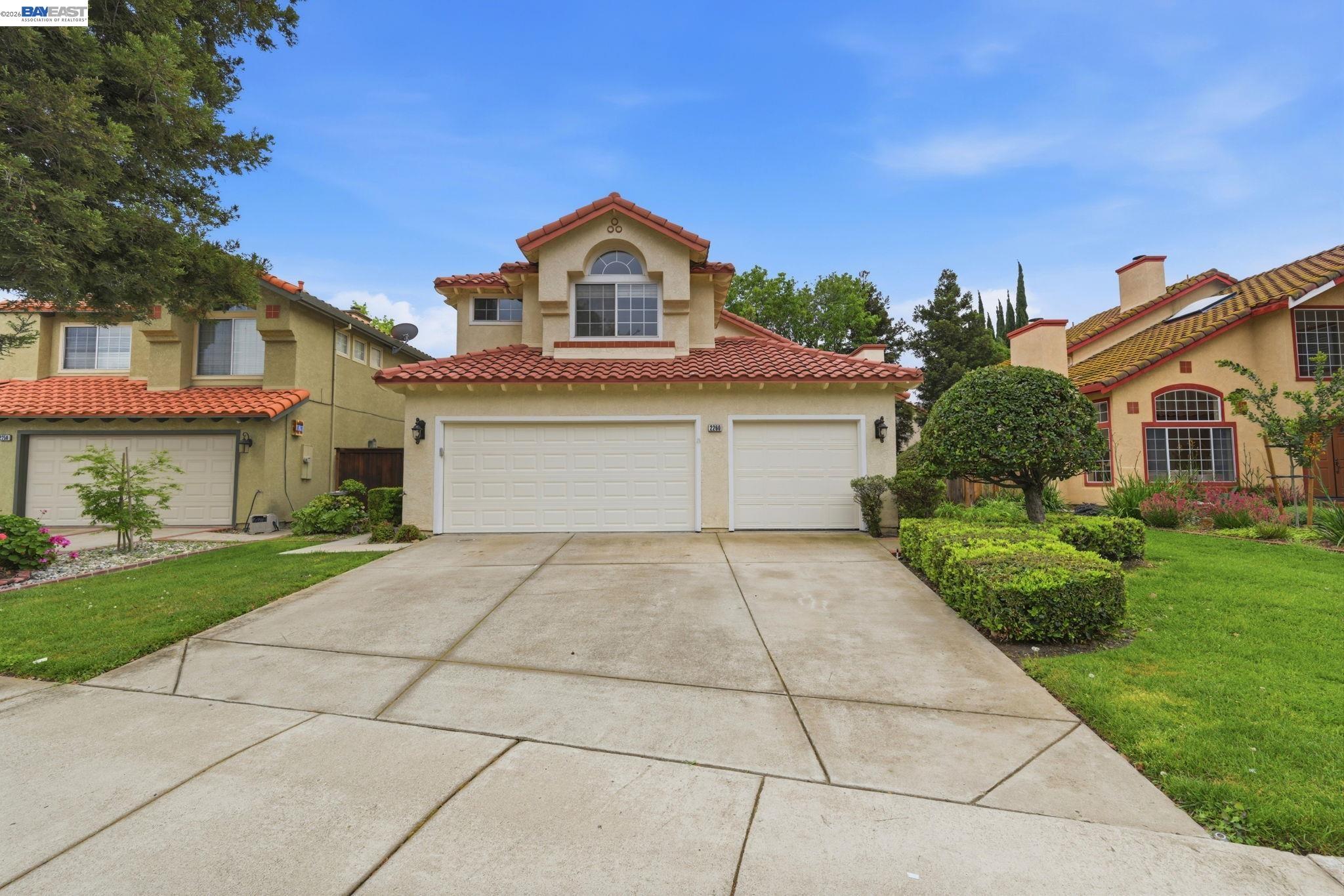 Detail Gallery Image 1 of 43 For 2260 Redington Dr, Tracy,  CA 95377 - 4 Beds | 3 Baths